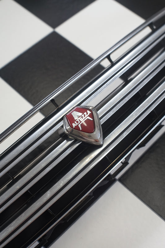 (4/4)Toyota Altezza 3 Bar Grill (w/backplate)