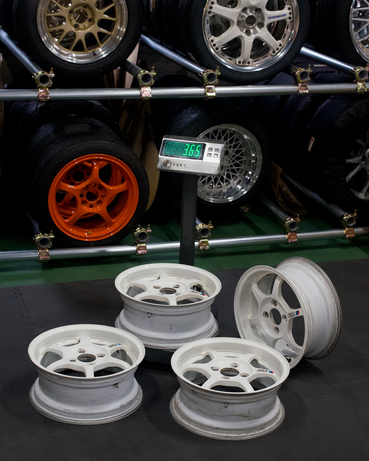 SSR Type-C White (14")