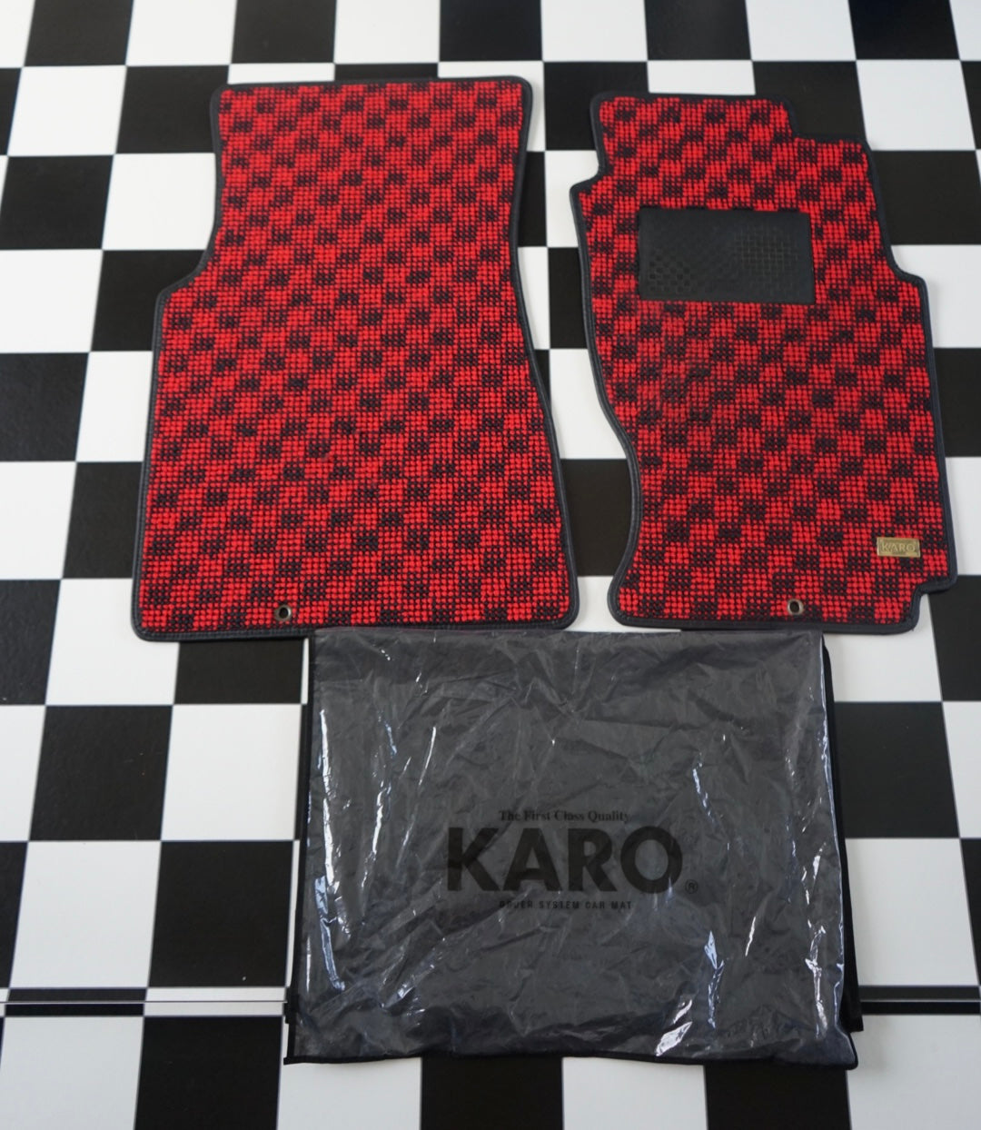 Karo R32 GTR Front Mat Set - Red/Black