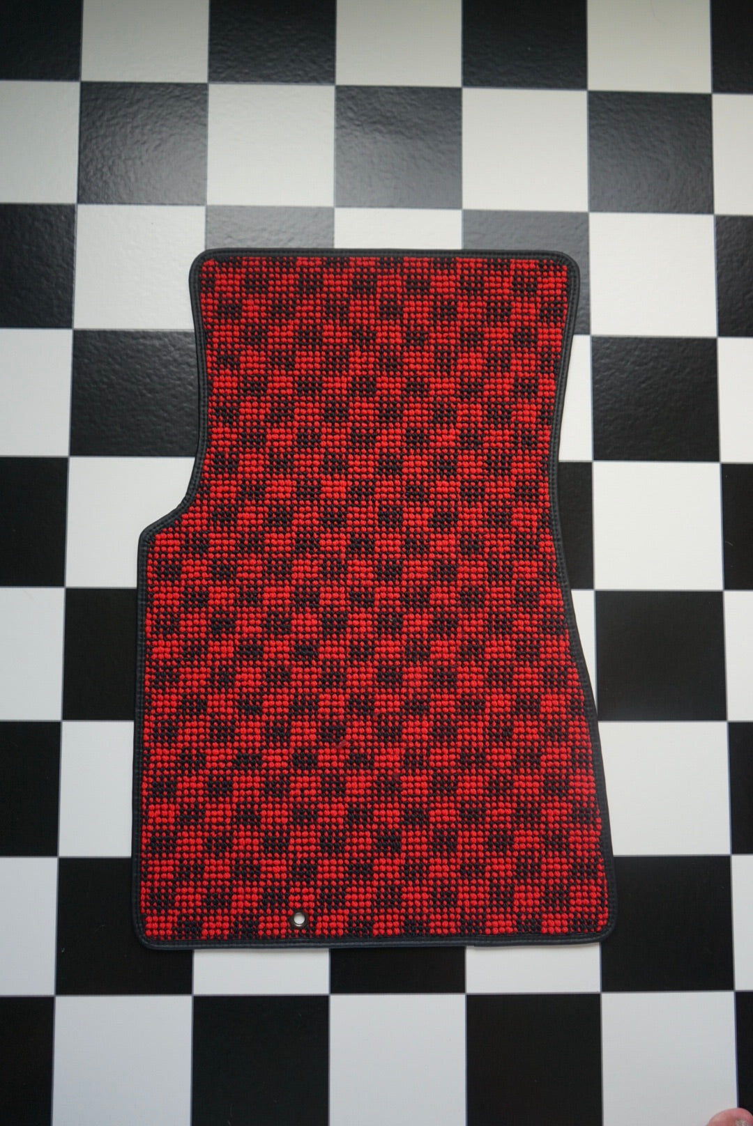Karo R32 GTR Front Mat Set - Red/Black