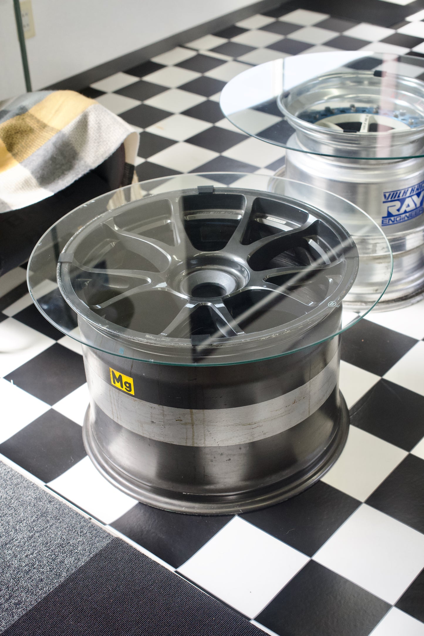 TWS Forged Magnesium Race Wheel