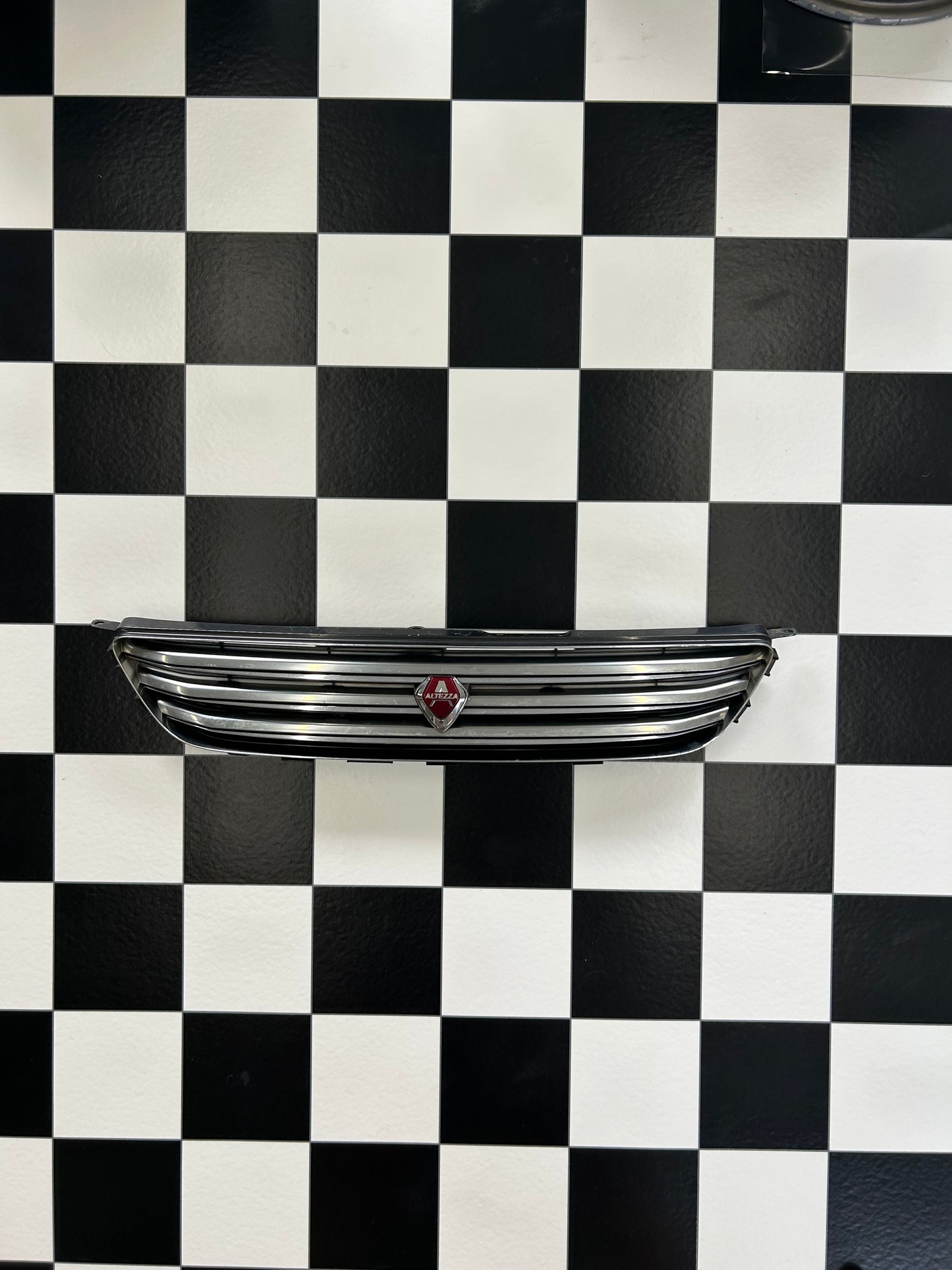 (4/4)Toyota Altezza 3 Bar Grill (w/backplate)