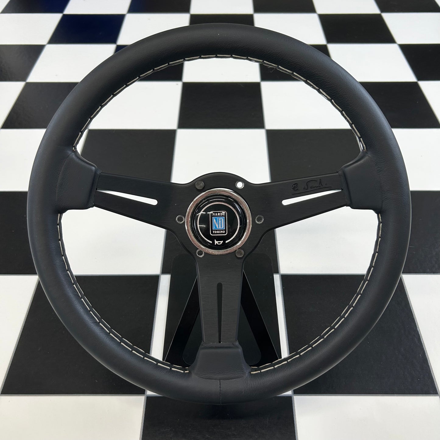 Nardi Classic 330mm