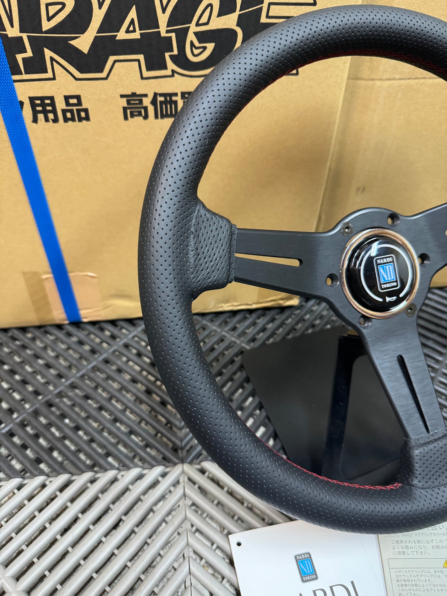 Nardi Classic 330mm