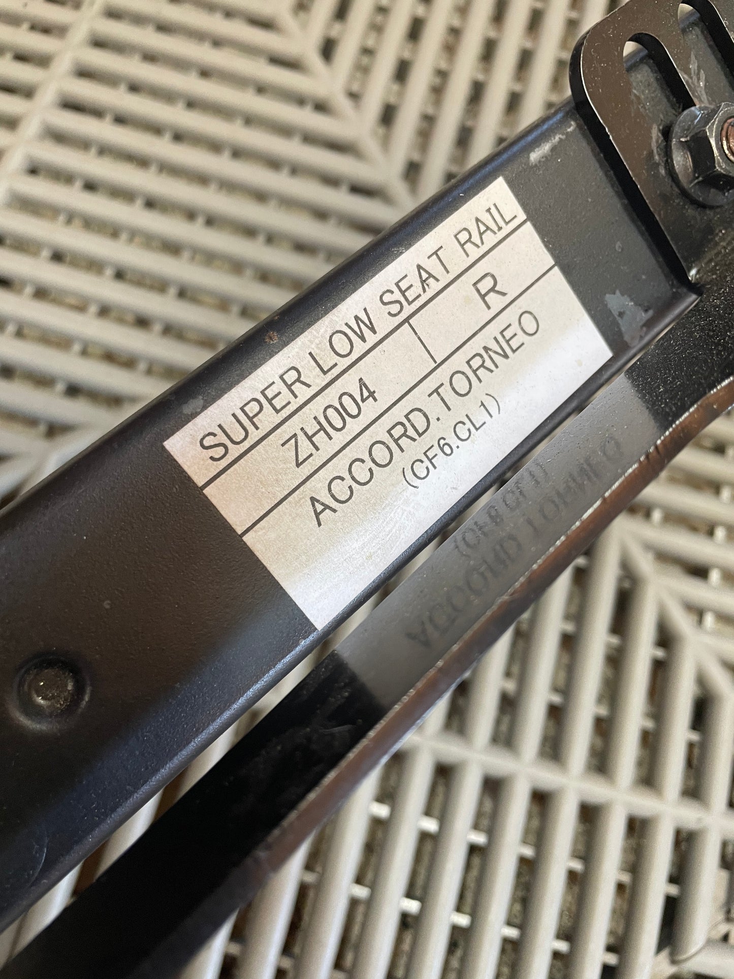 Honda Accord Euro R CL1/CF6 Super low side mount seat rail