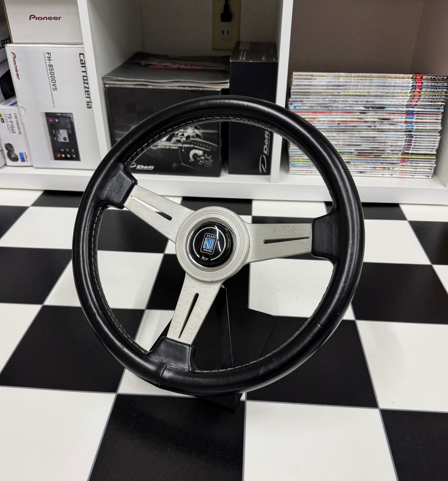 Nardi Classic 330mm