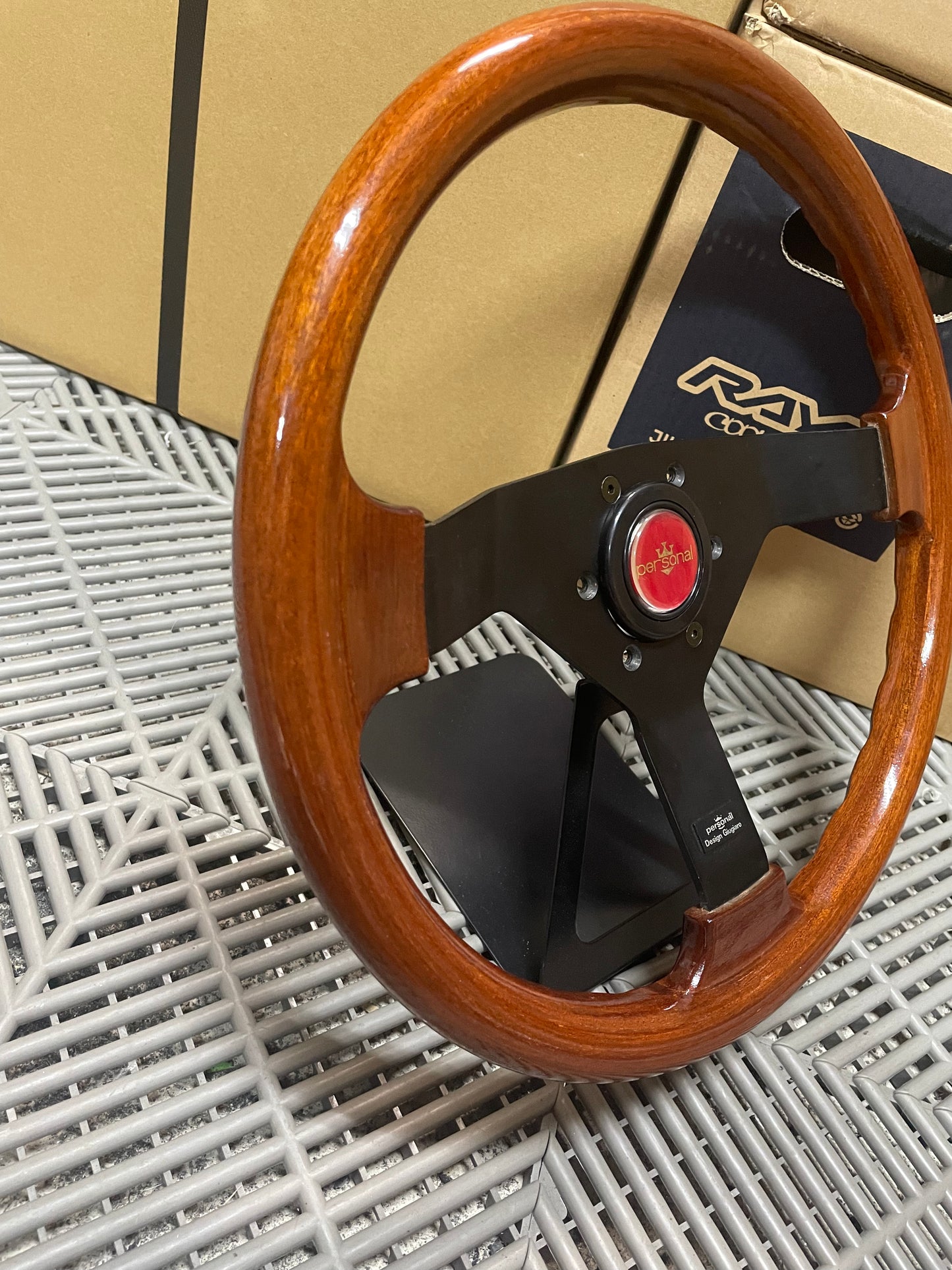 Personal Giugiaro Woodgrain