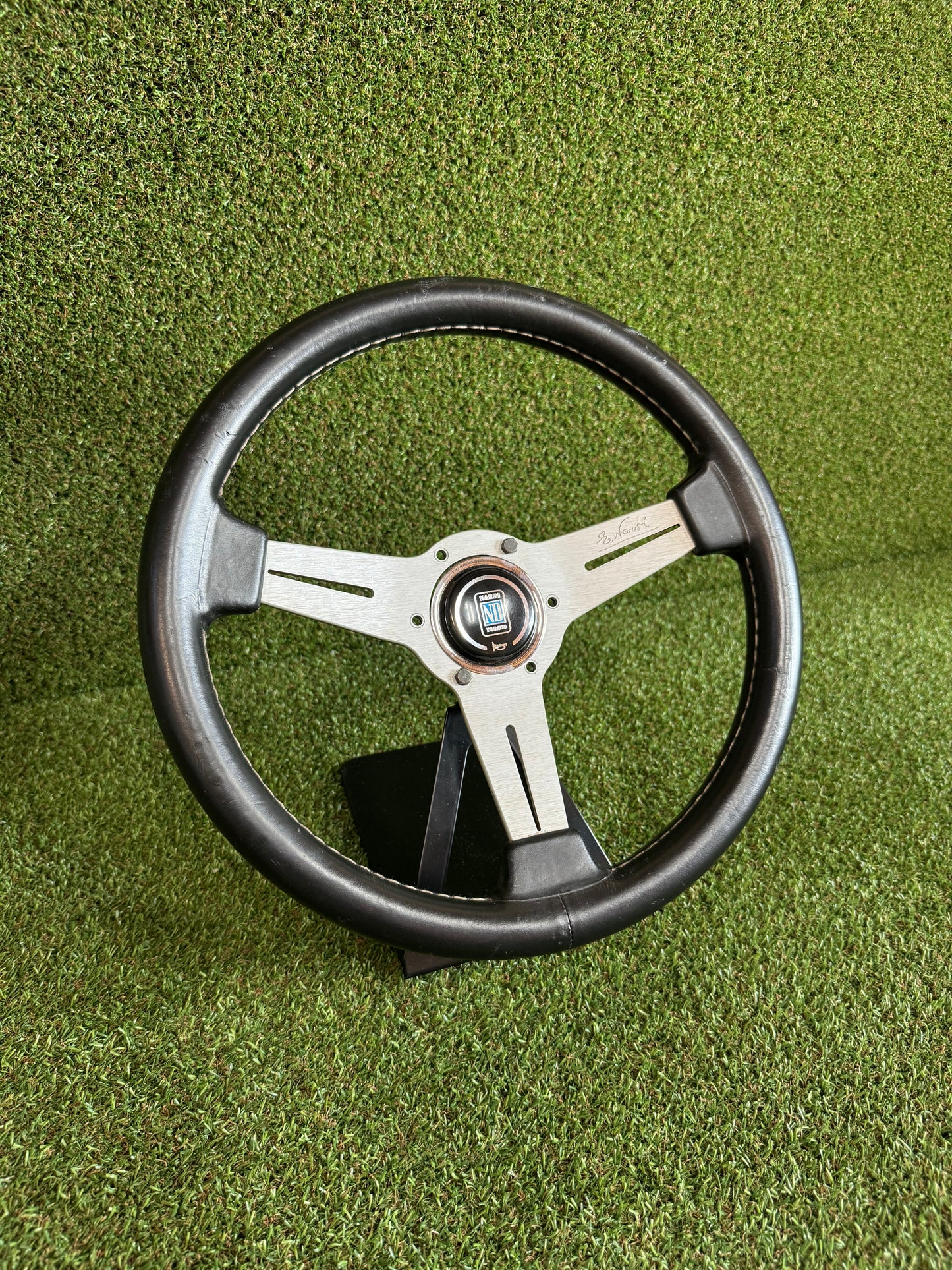 Nardi Classic 330mm