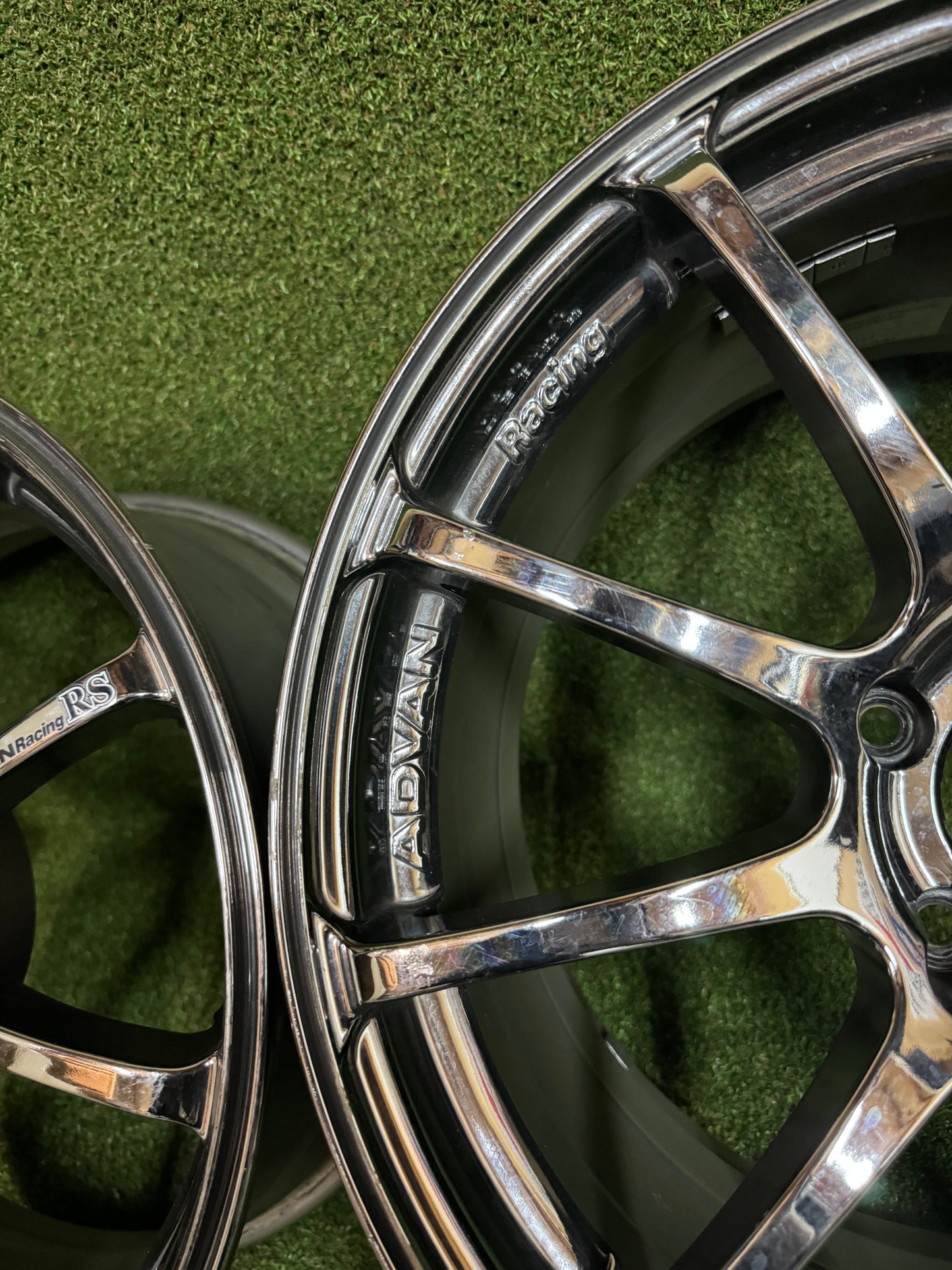 Advan RS Chrome Pair