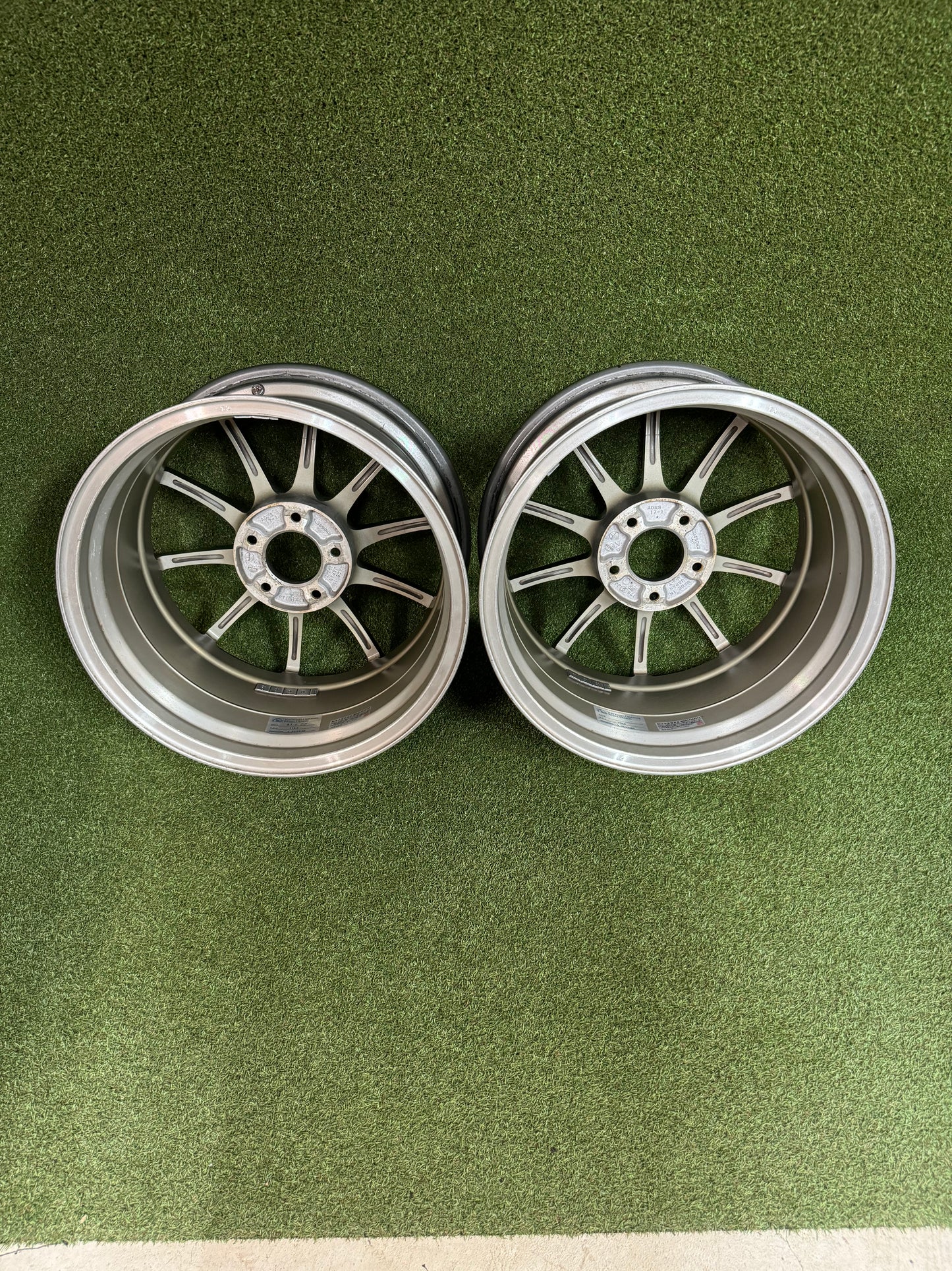 Advan RS Chrome Pair