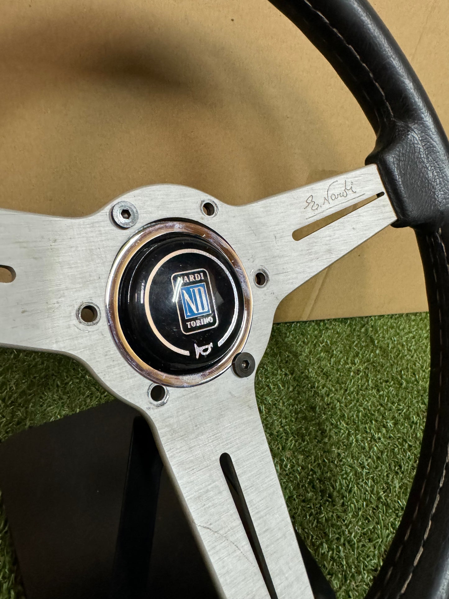 Nardi Classic 330mm