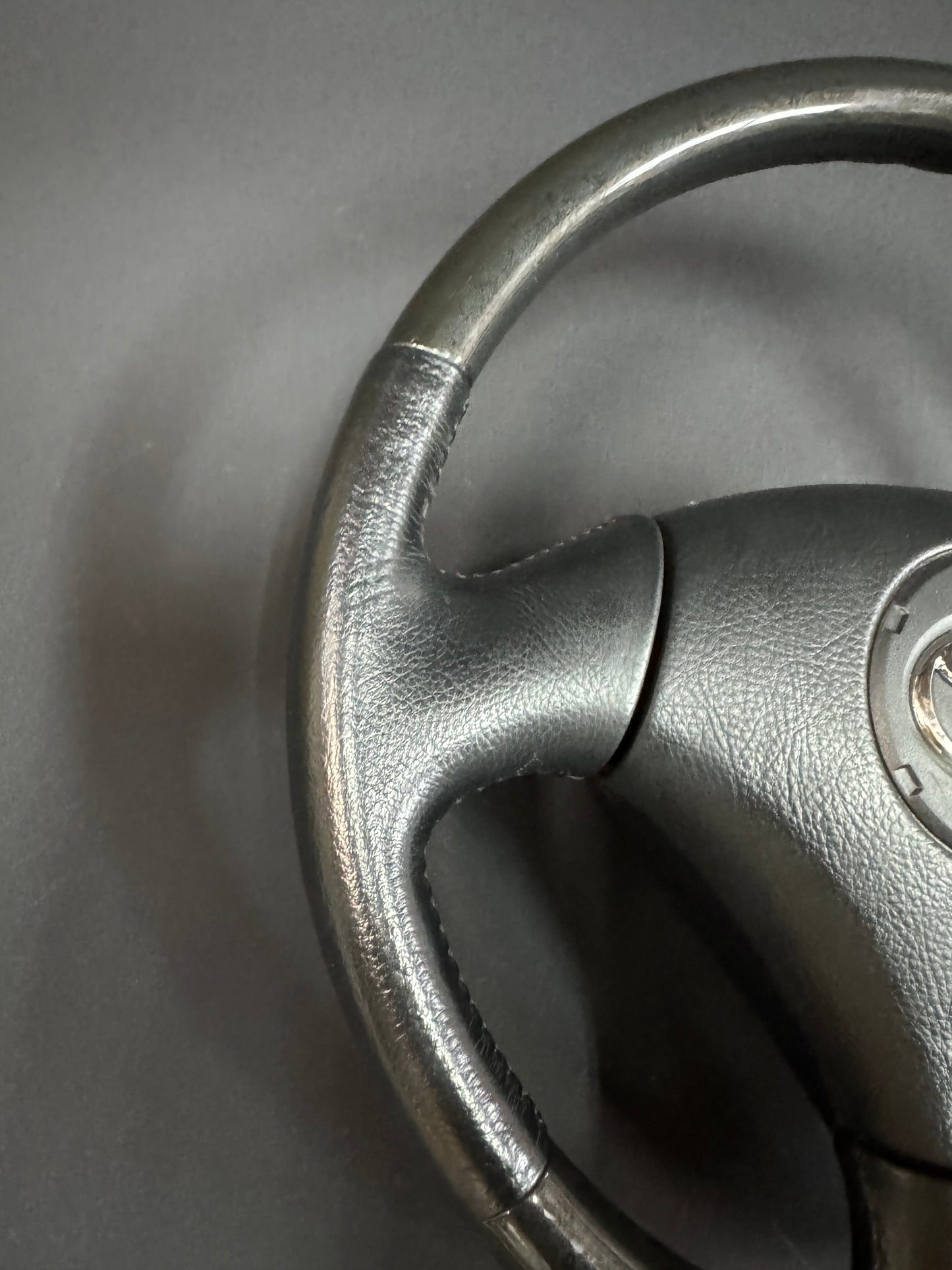 JZX110 Mark 2/ Verossa OEM steering wheel