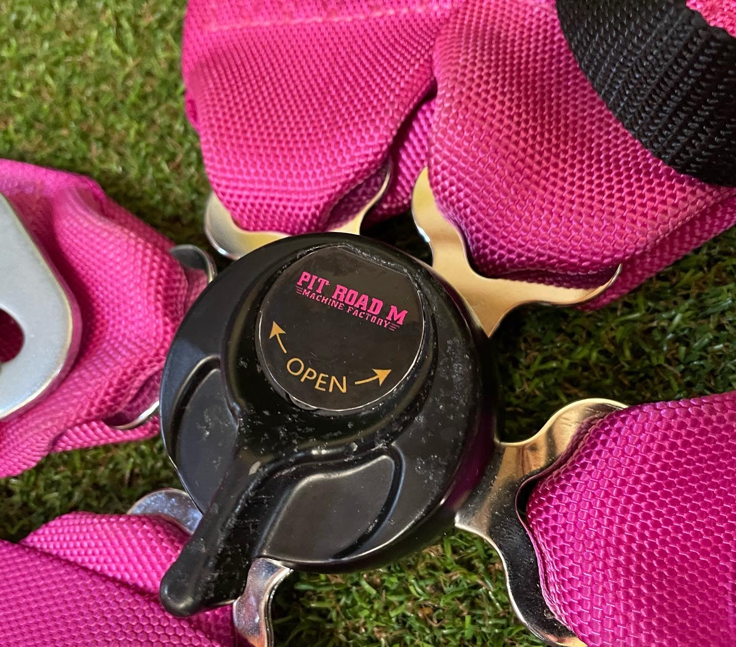 Pit Road by HPI 6 point Harness