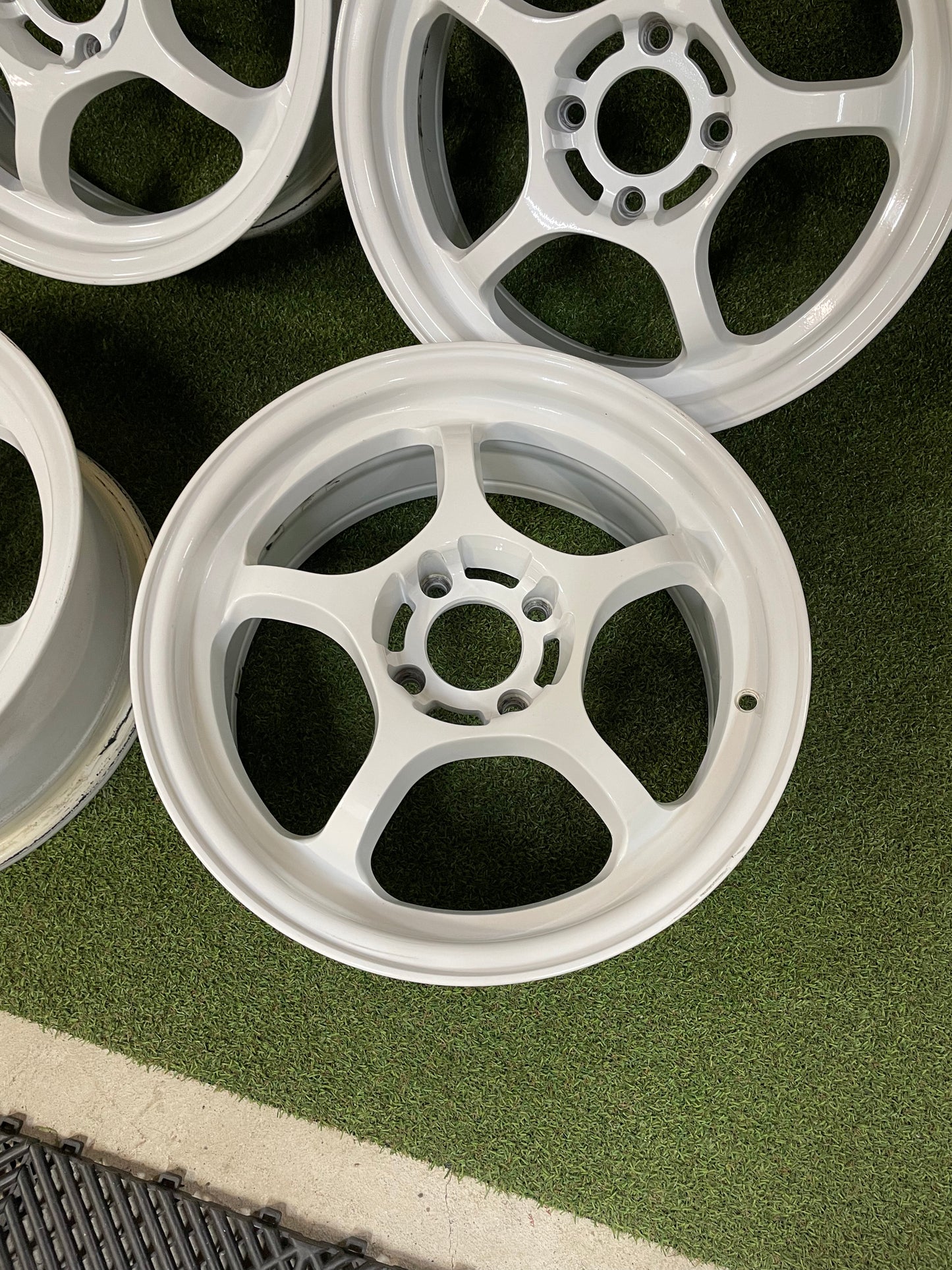 Unknown Maker - 15 Inch lightweight set