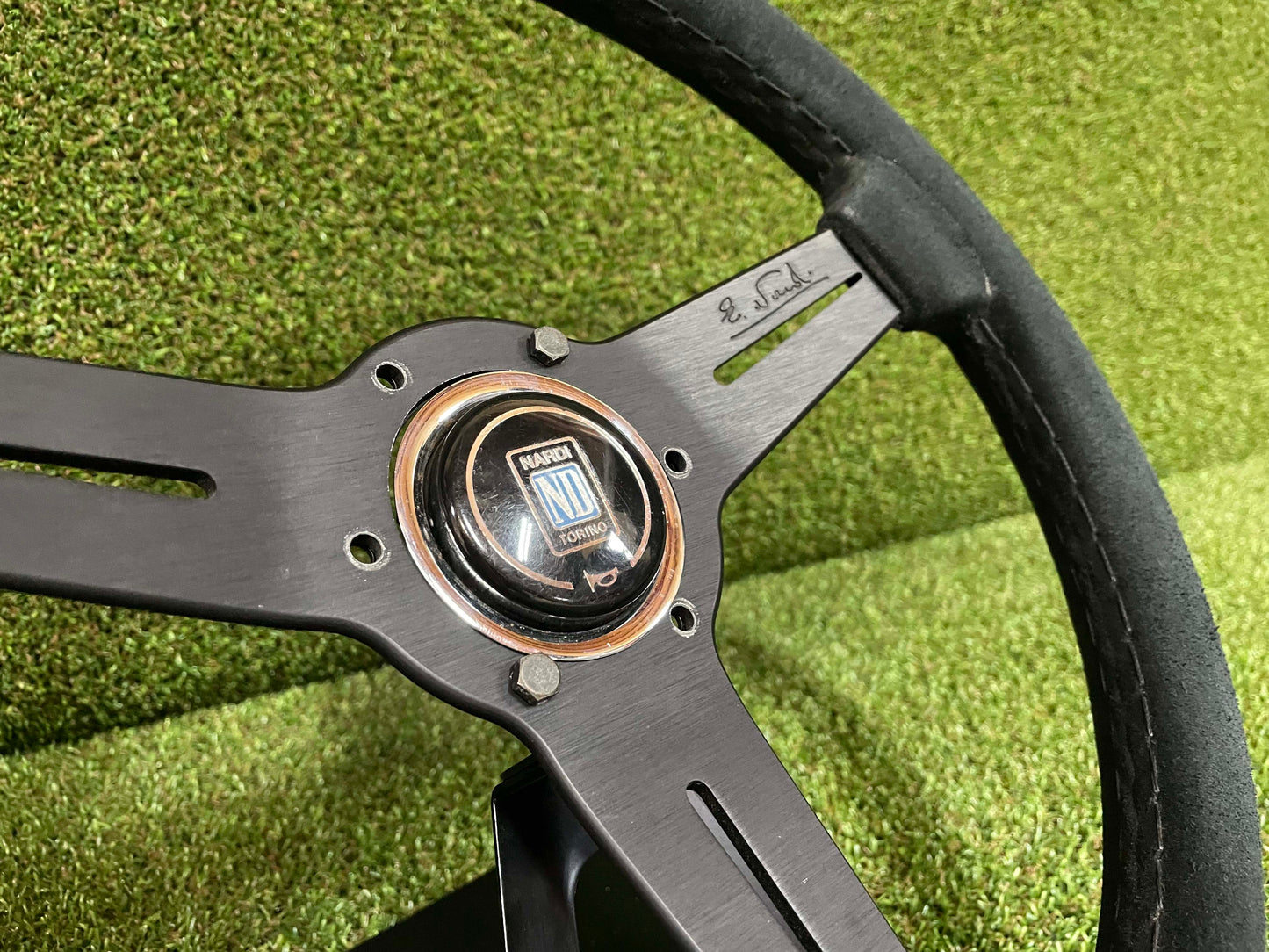 330mm Nardi Classic Suede