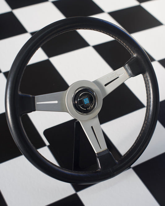 Nardi Classic Silver 360mm