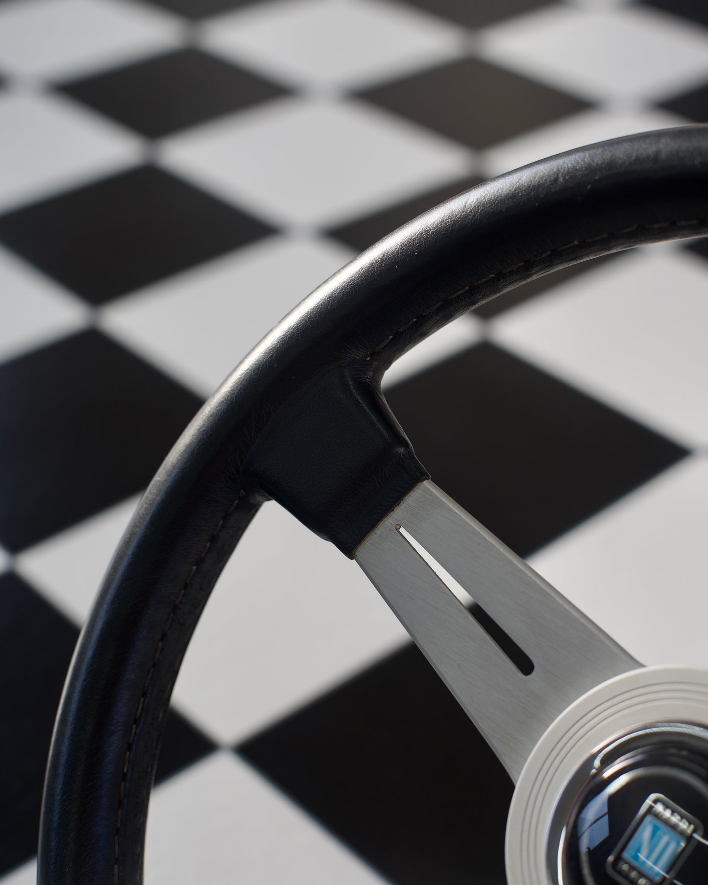 Nardi Classic Silver 360mm