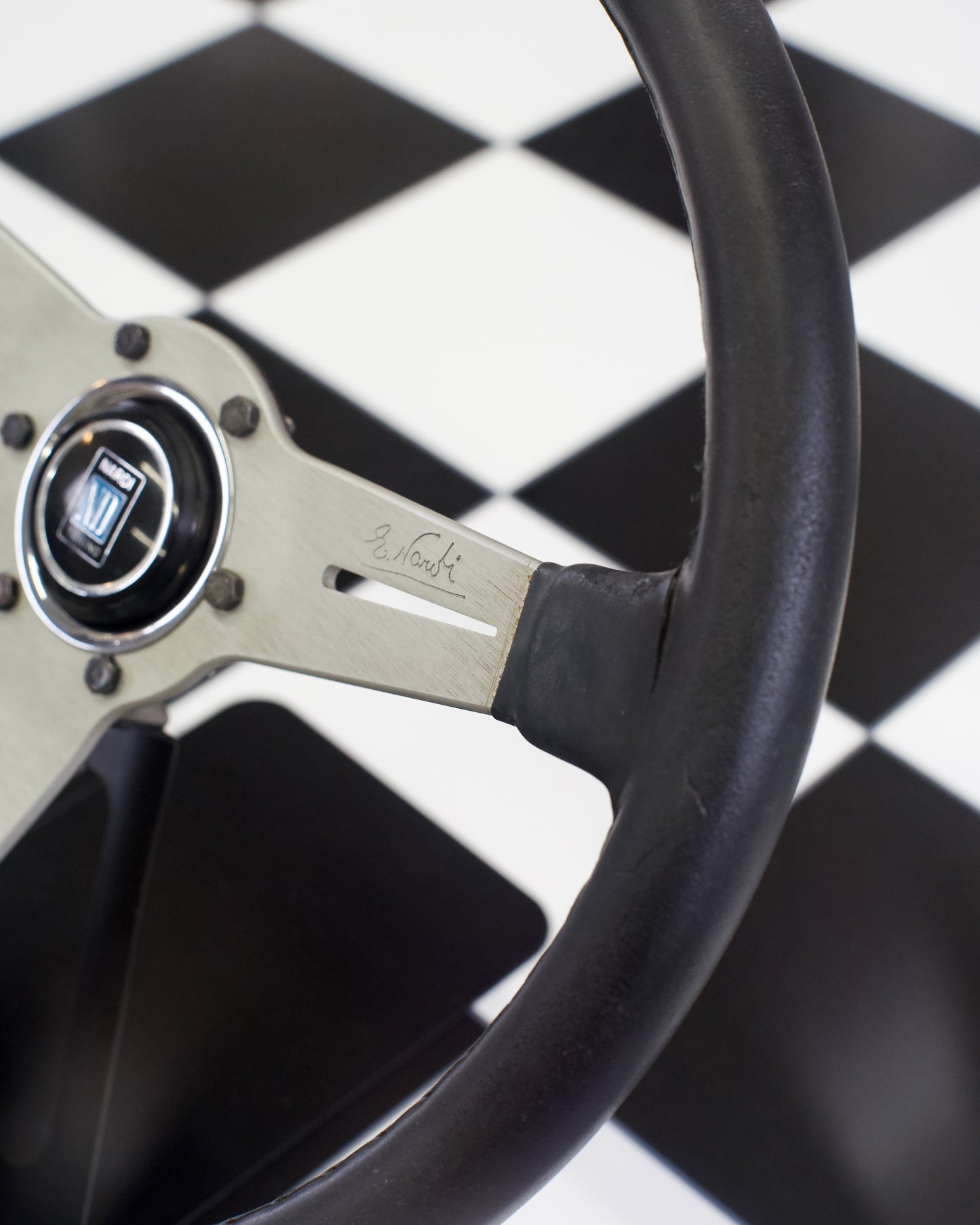 Nardi Classic Silver 365mm