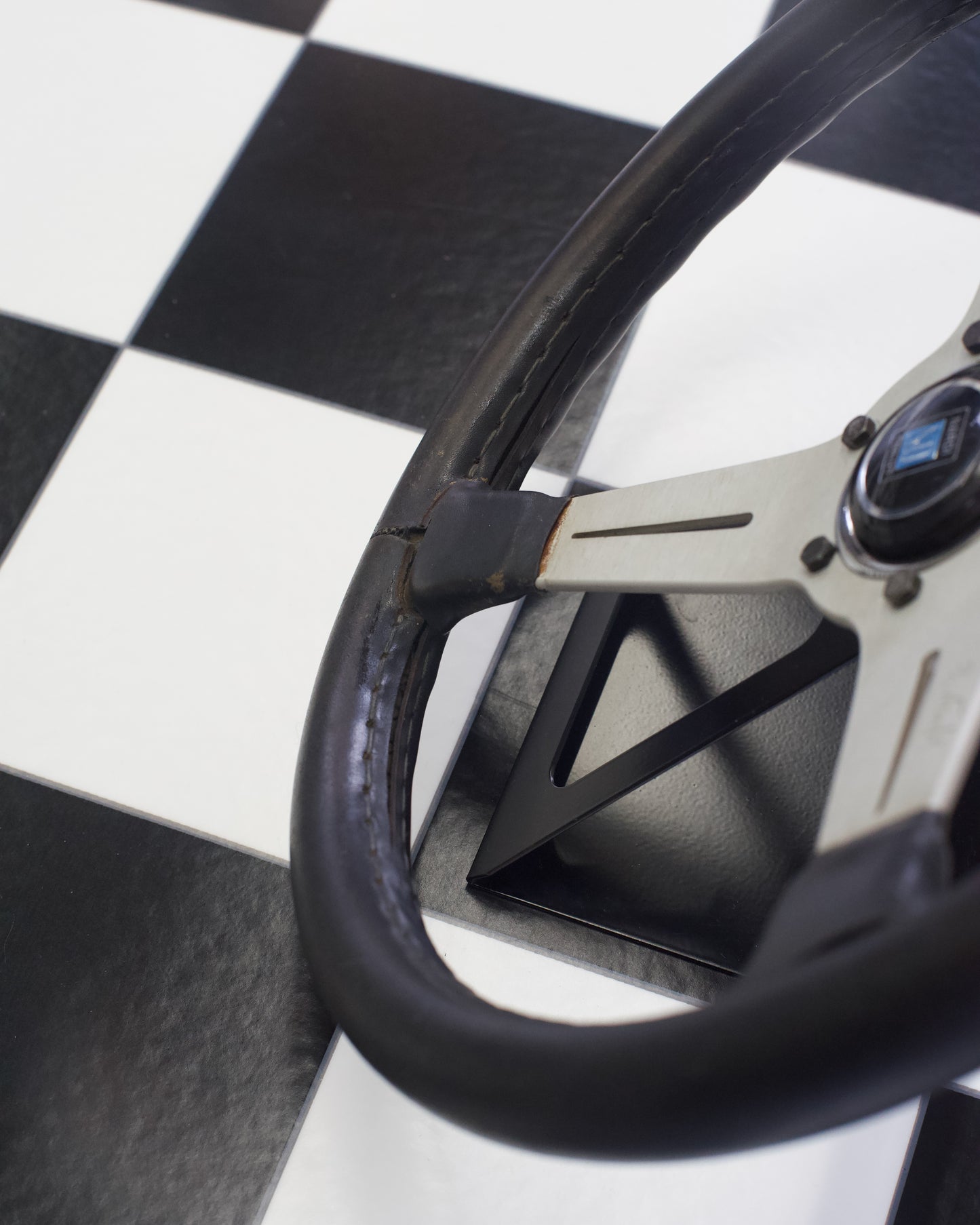 Nardi Classic Silver 365mm