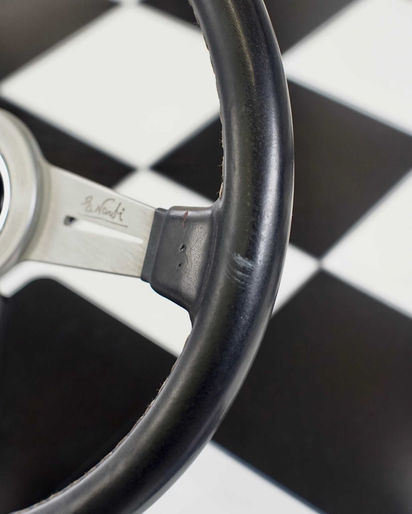 Nardi Classic Silver 360mm