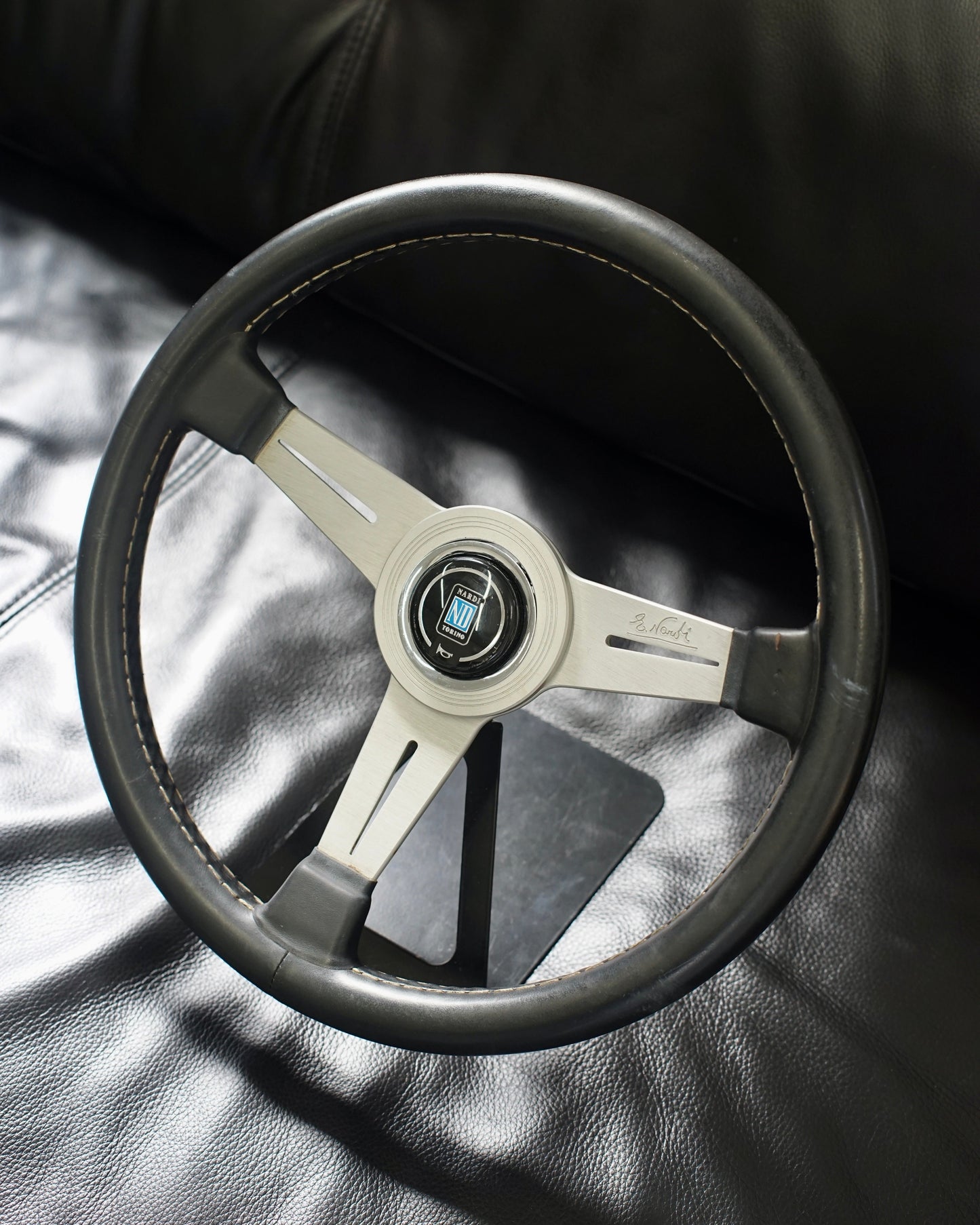 Nardi Classic Silver 360mm