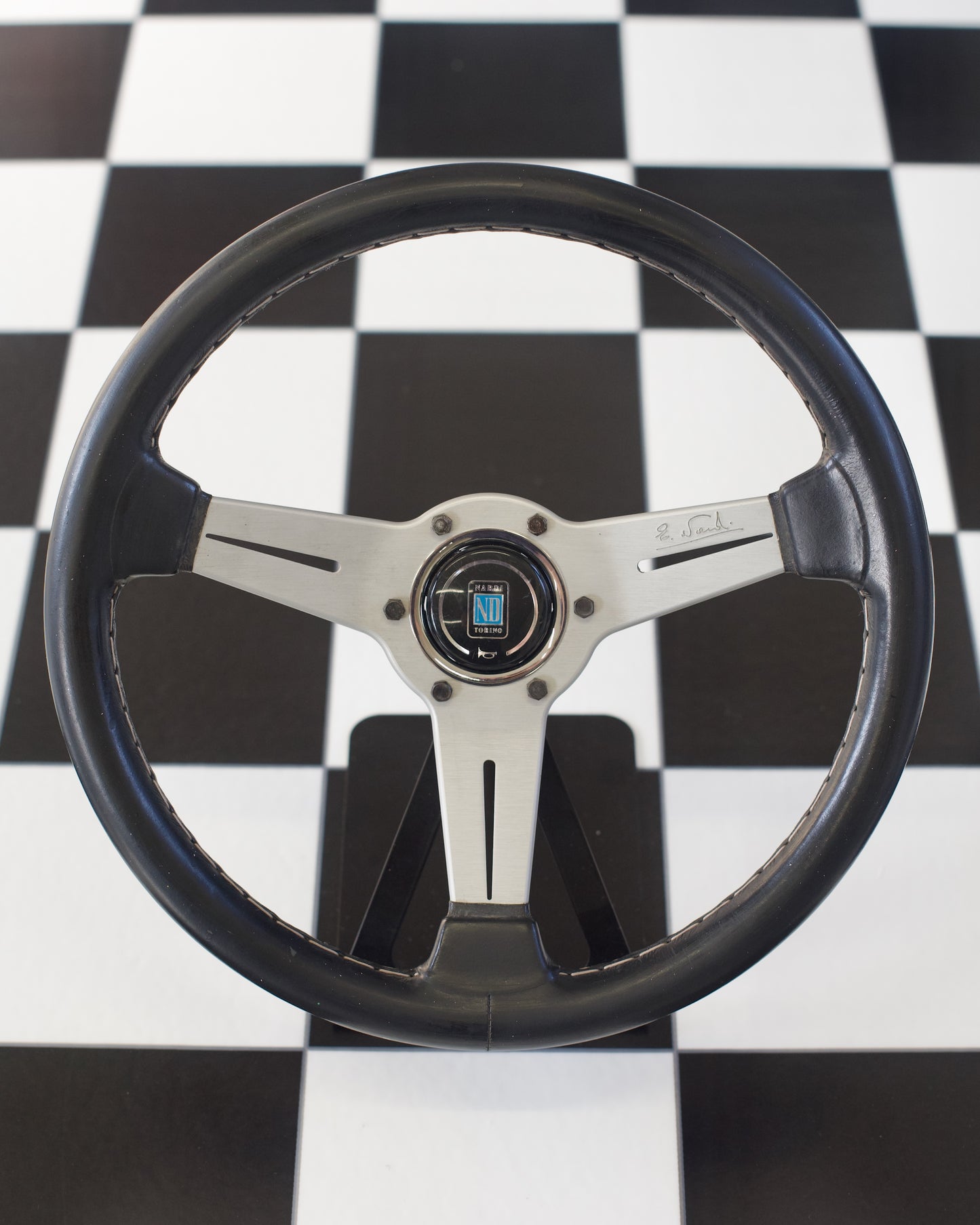 Nardi Classic Silver 340mm