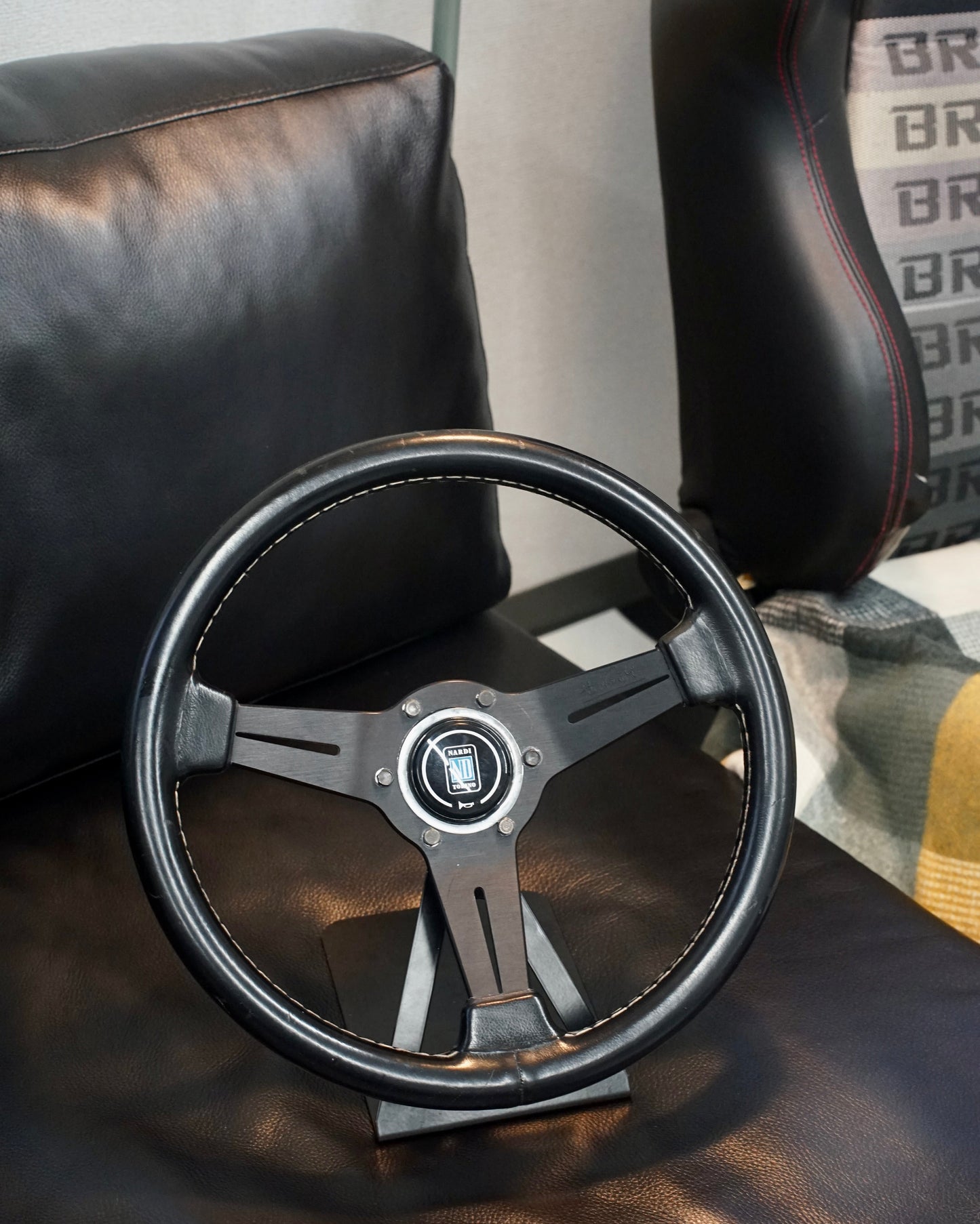 Nardi Classic Black 330mm