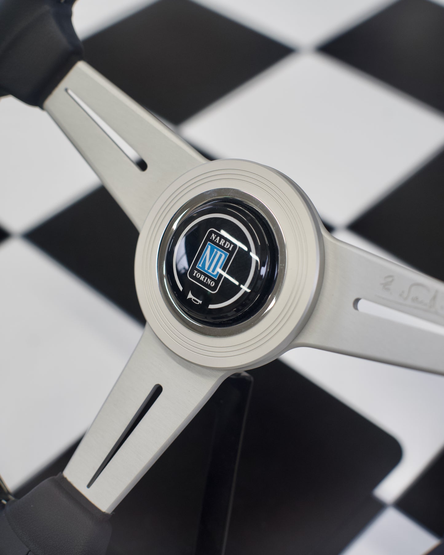 Nardi Classic Silver 340mm
