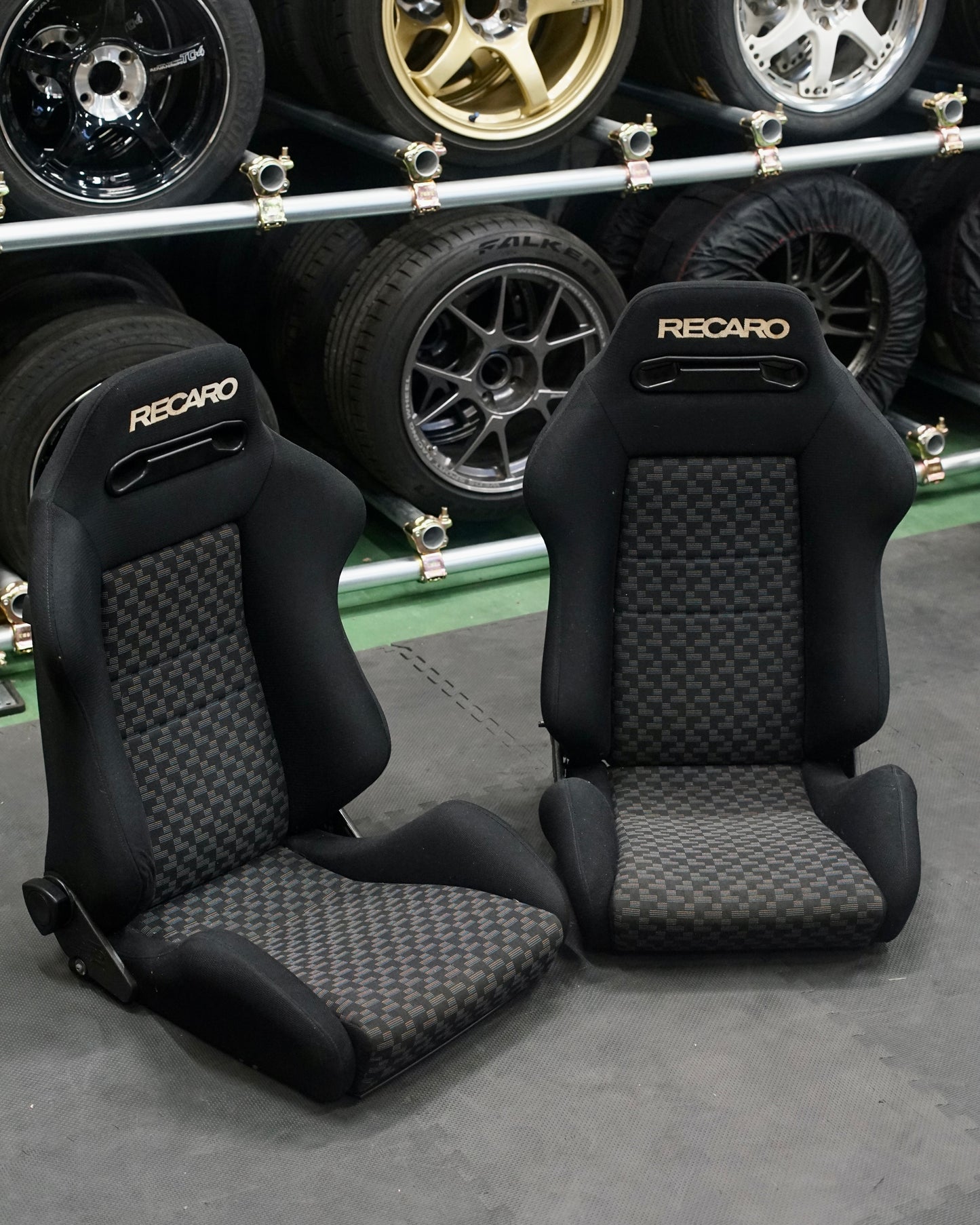 Recaro SR2 Indie Pair