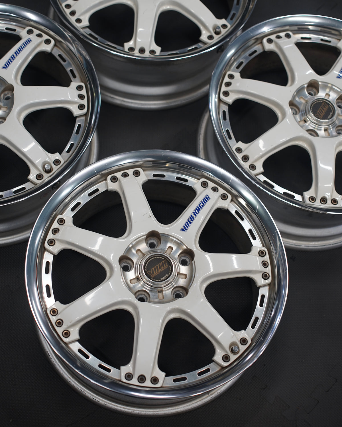 Rays Volk Racing GT-7 (17x7J, +49)