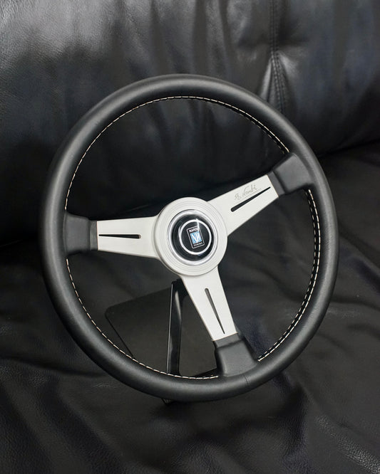 Nardi Classic Silver 360mm