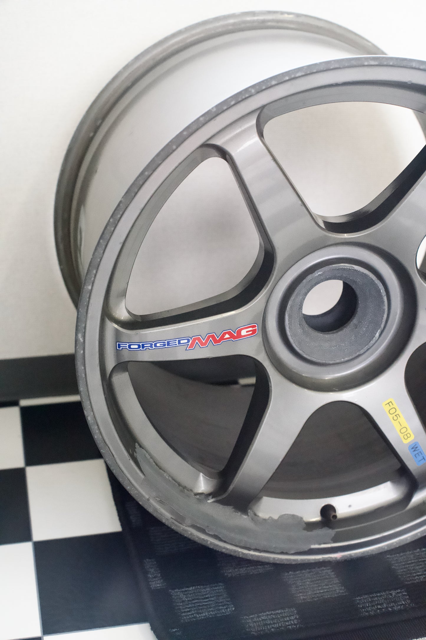 Volk Racing TE37 Centre Lock Race Wheel, Forged MAG