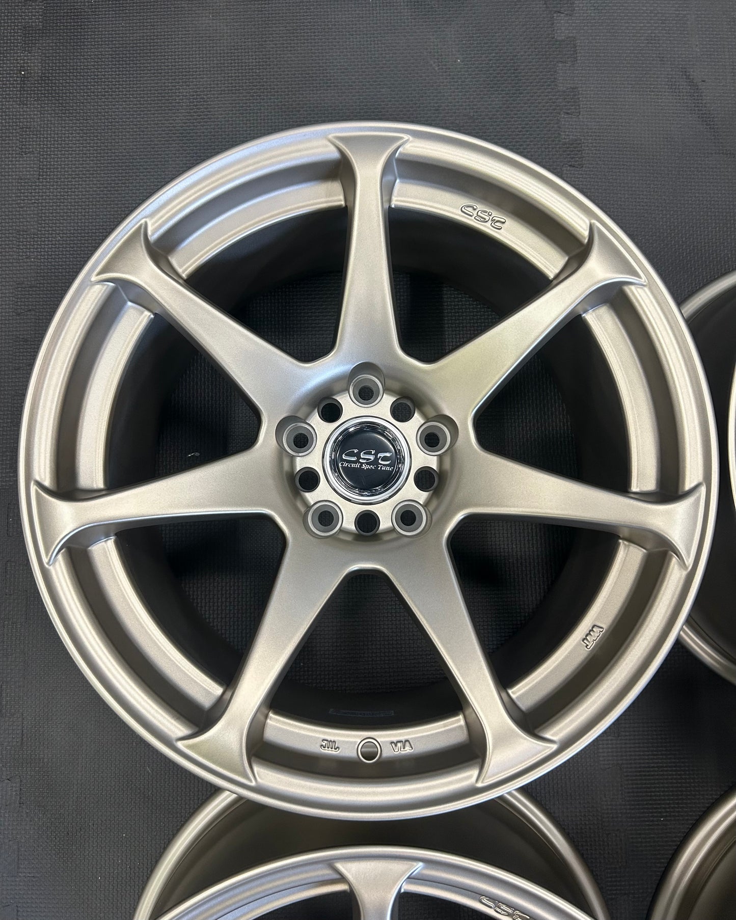 (NEW) CST ZERO 1 HYPER BRONZE (17")