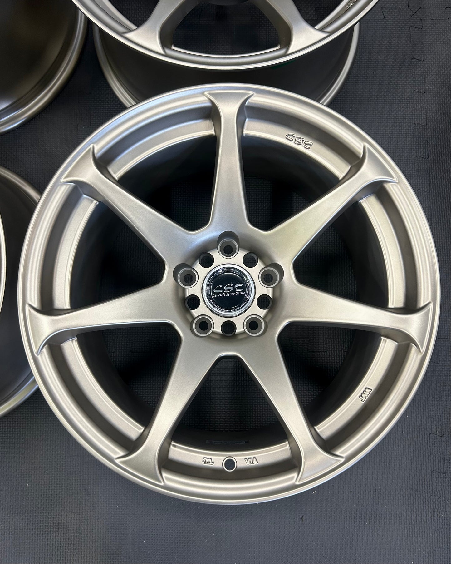 (NEW) CST ZERO 1 HYPER BRONZE (17")