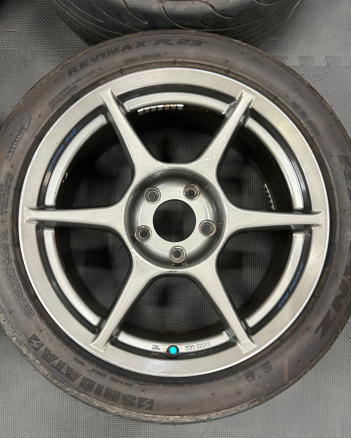 BuddyClub Racing P1 (17")