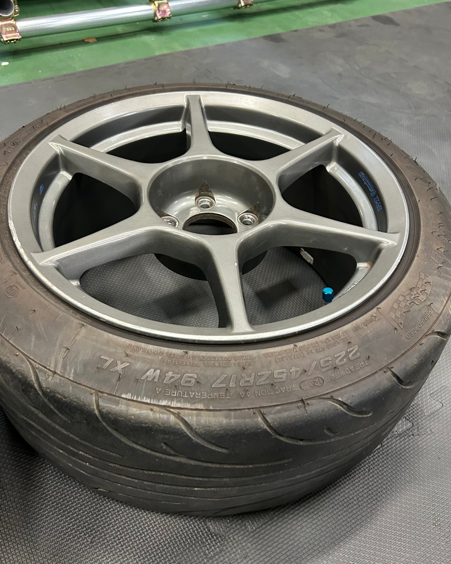BuddyClub Racing P1 (17")