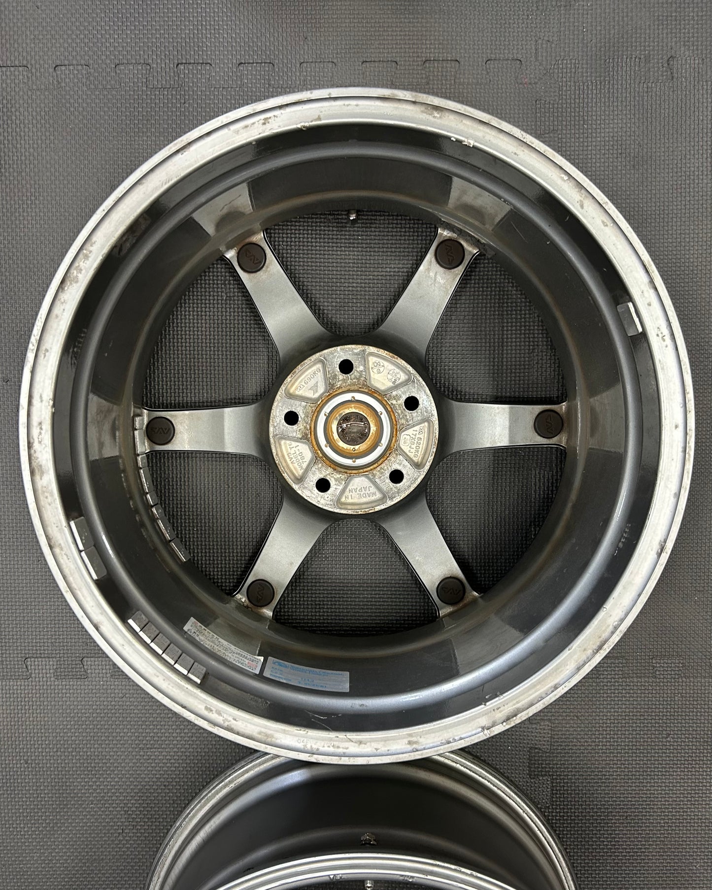 Yokohama AVS Model T6
