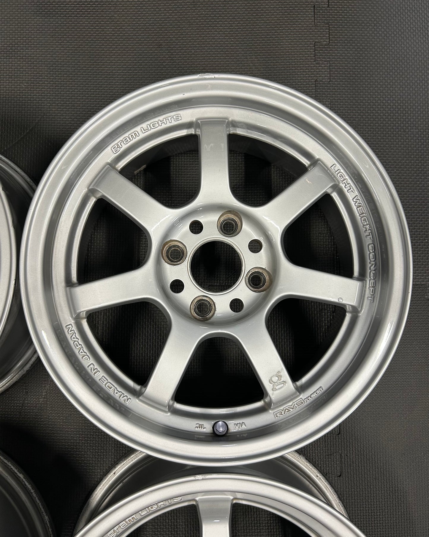 Rays Gram Lights 57S (15")