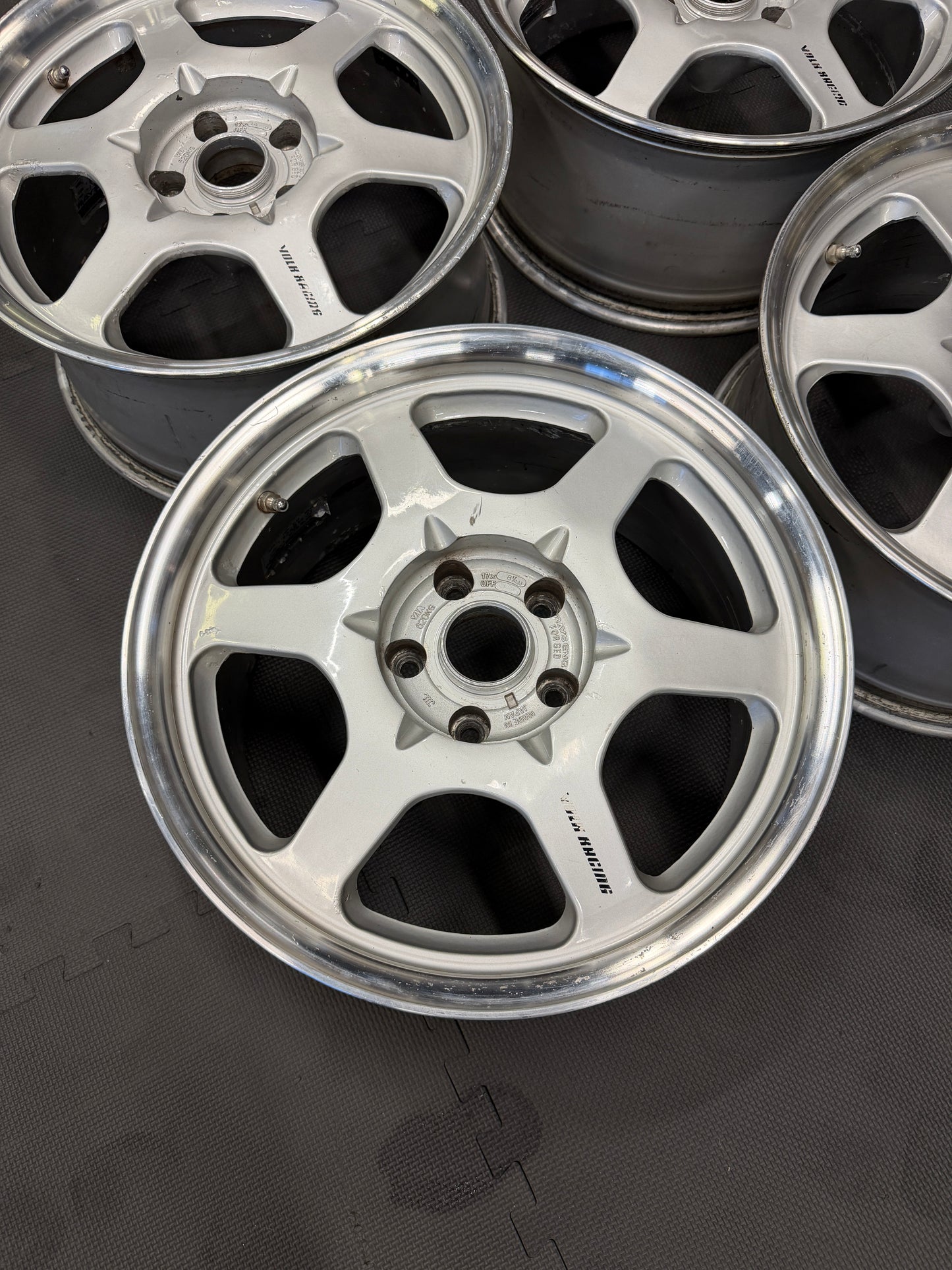 Volk Racing by RAYS Daytona (17") SET