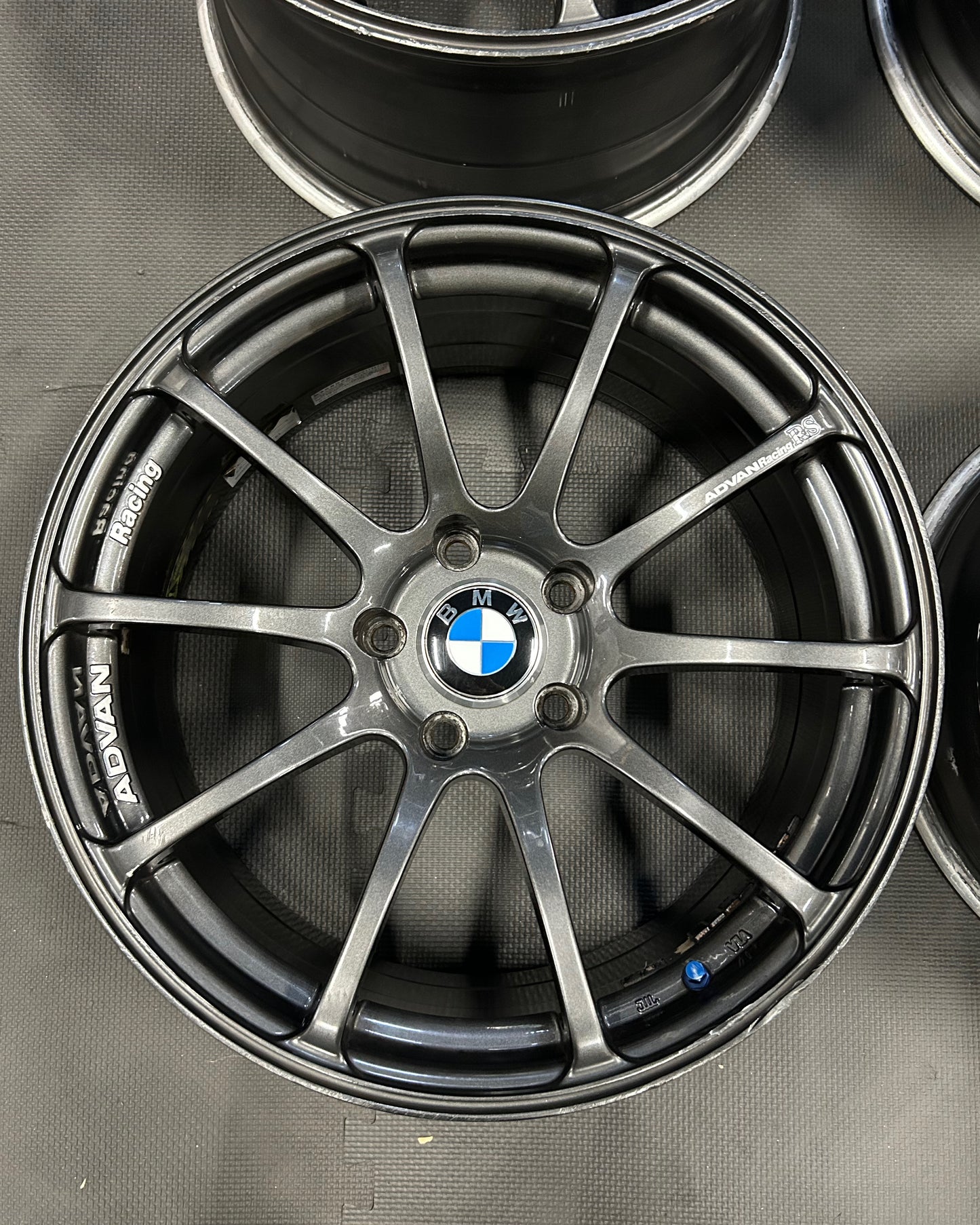 Advan RS1 - BMW Fitment