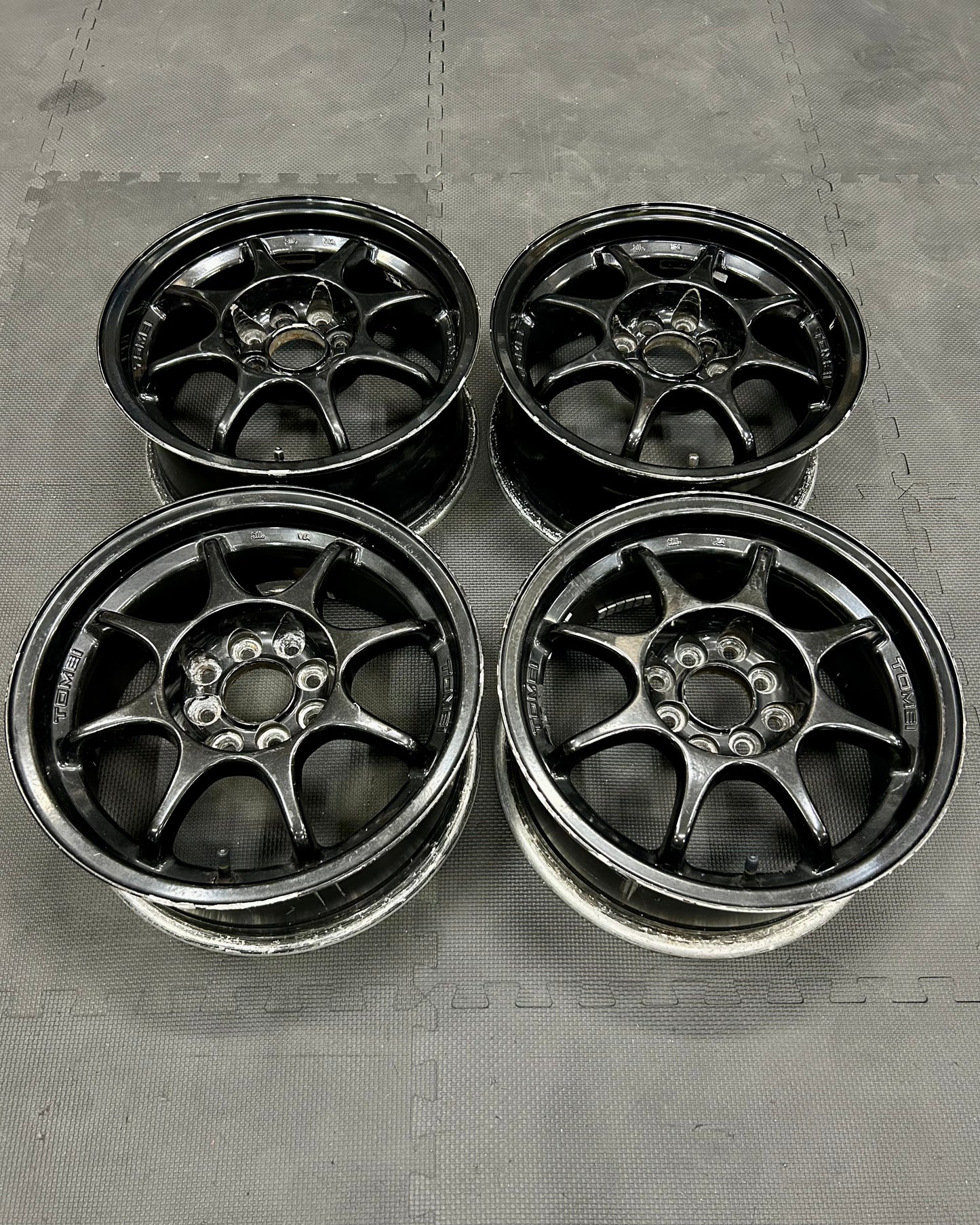 TOMEI 8-Spoke Wheelset