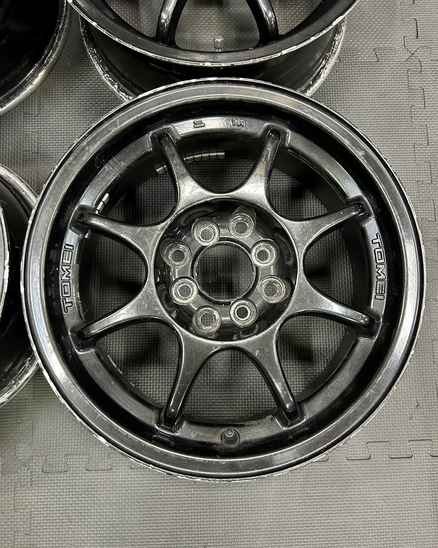 TOMEI 8-Spoke Wheelset