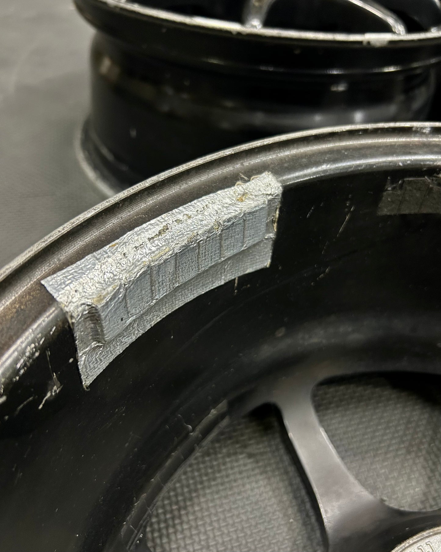 TOMEI 8-Spoke Wheelset