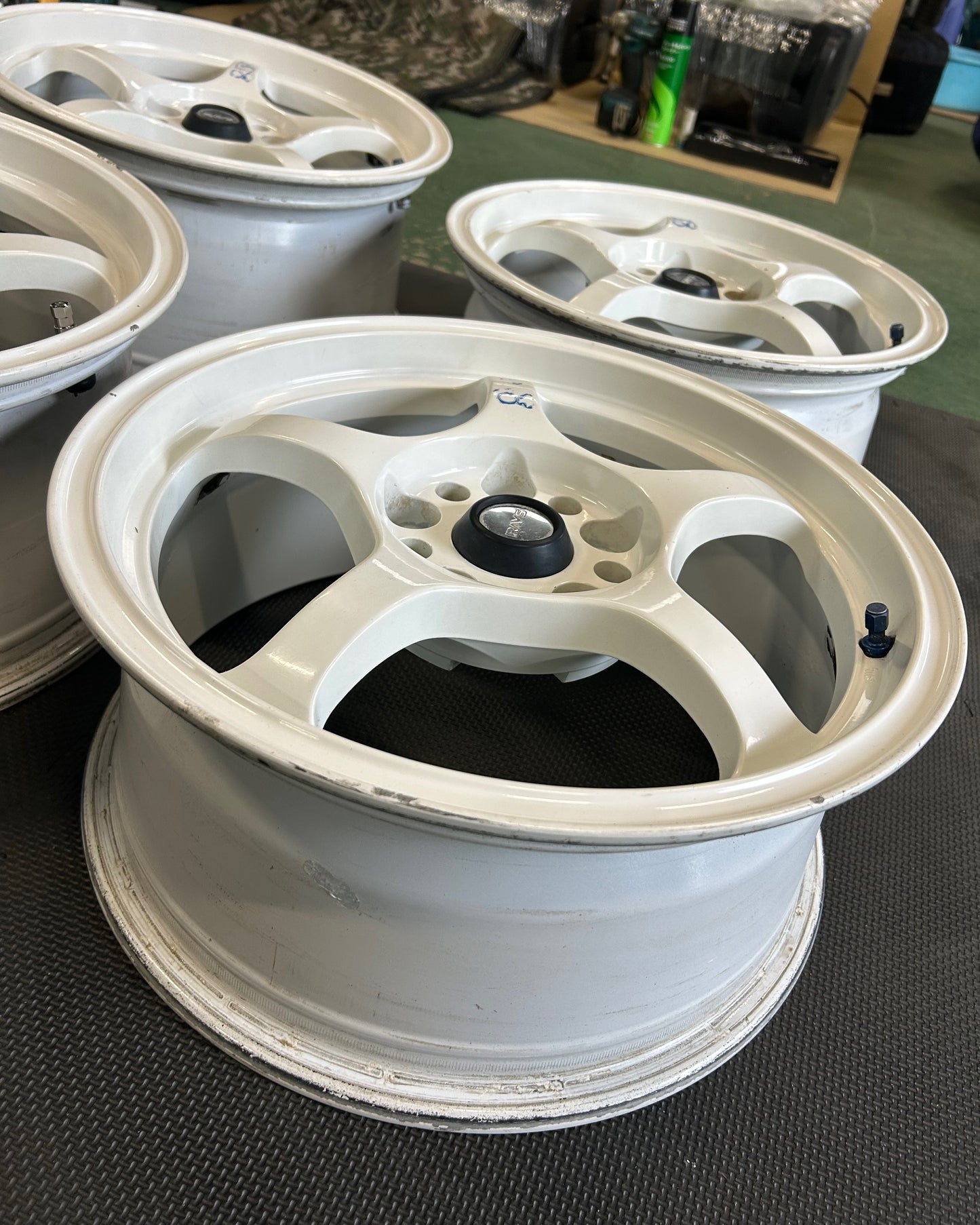 Rays Gram Lights 57C (16")