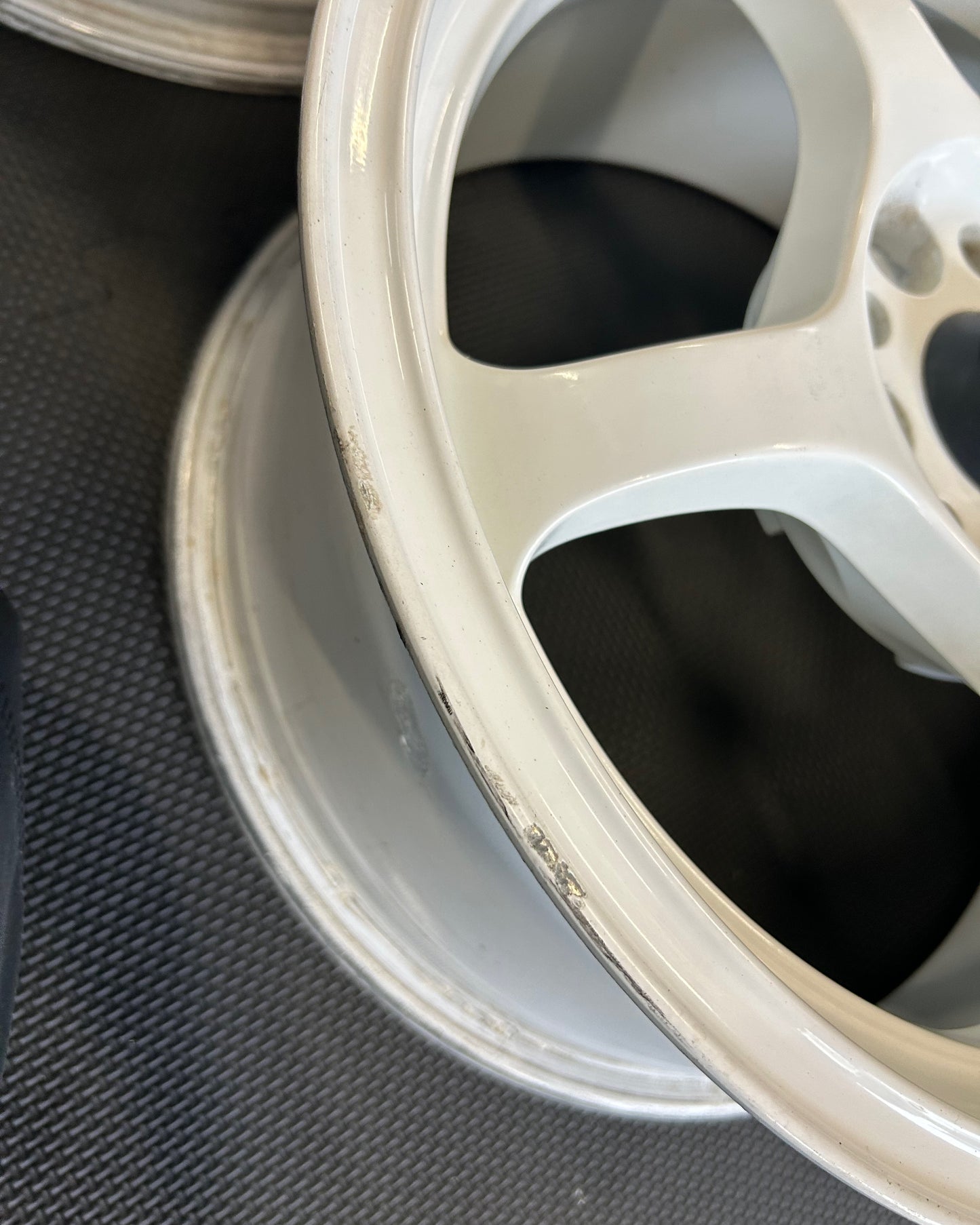 Rays Gram Lights 57C (16")