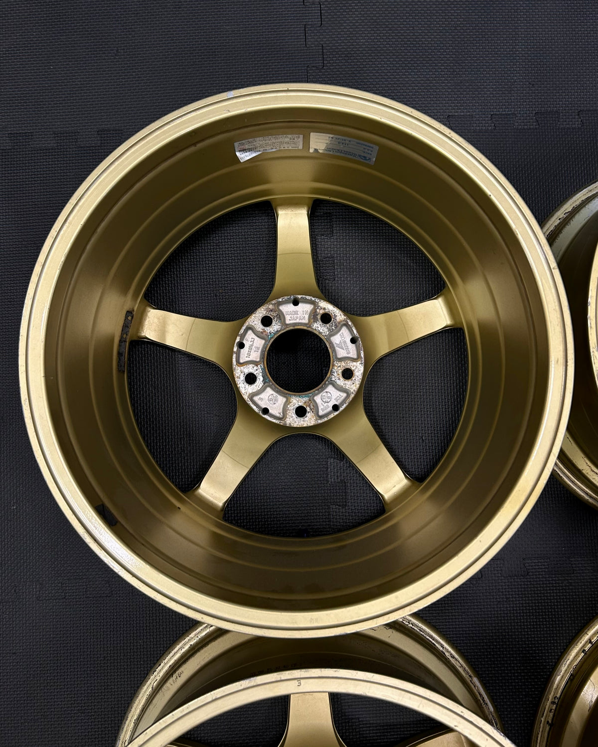 Advan TC II - 18", 9.5J, +12