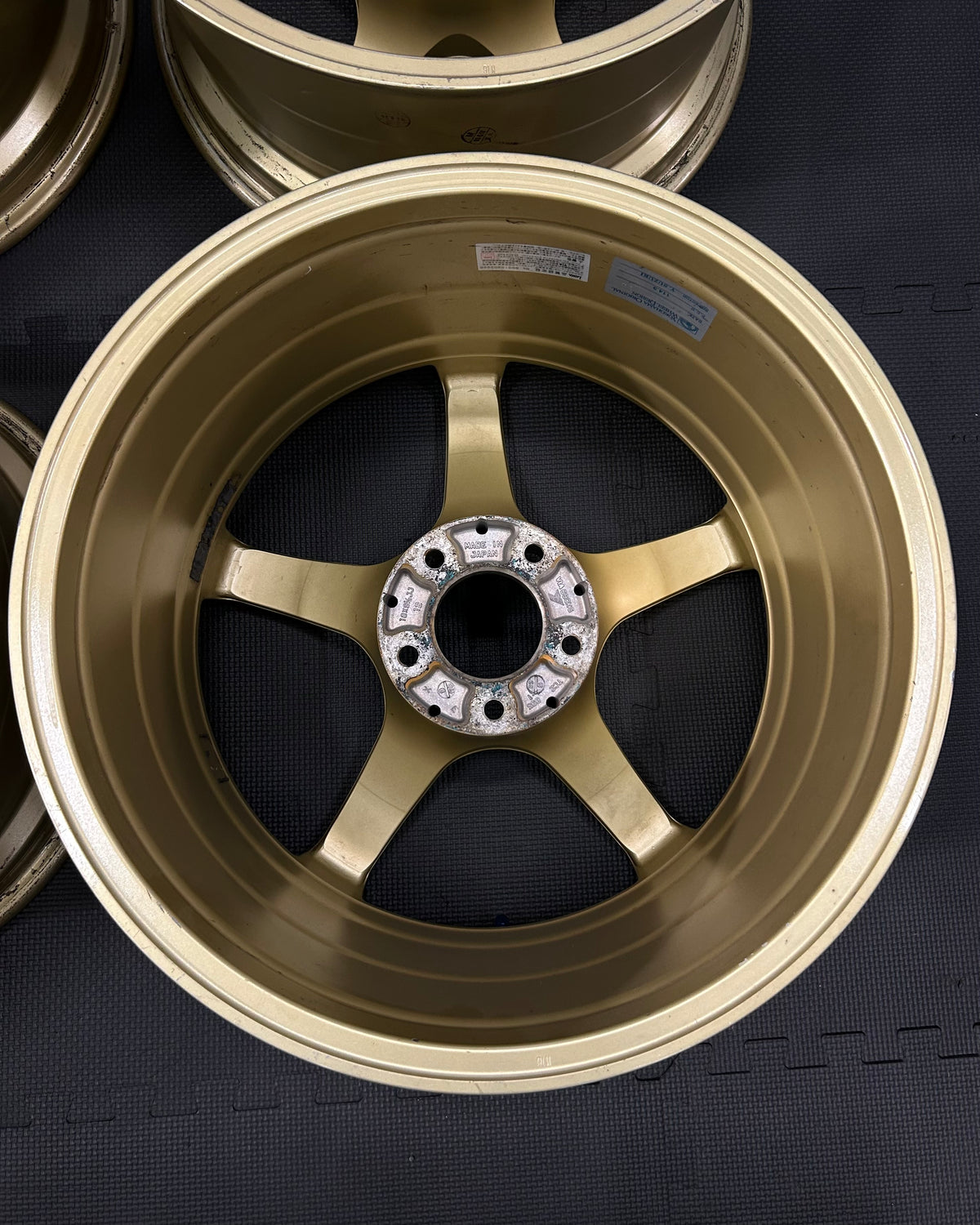 Advan TC II - 18", 9.5J, +12