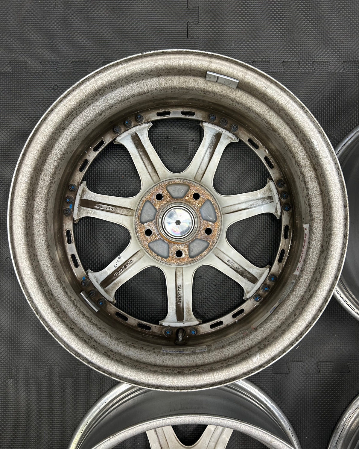 Rays Volk Racing GT-7 (17x7J, +49)