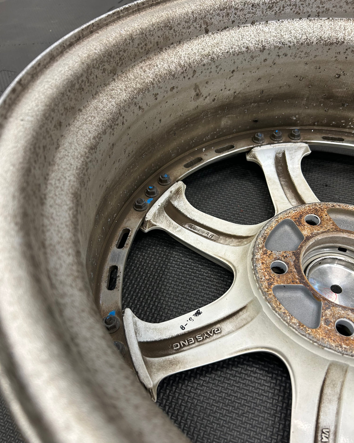 Rays Volk Racing GT-7 (17x7J, +49)