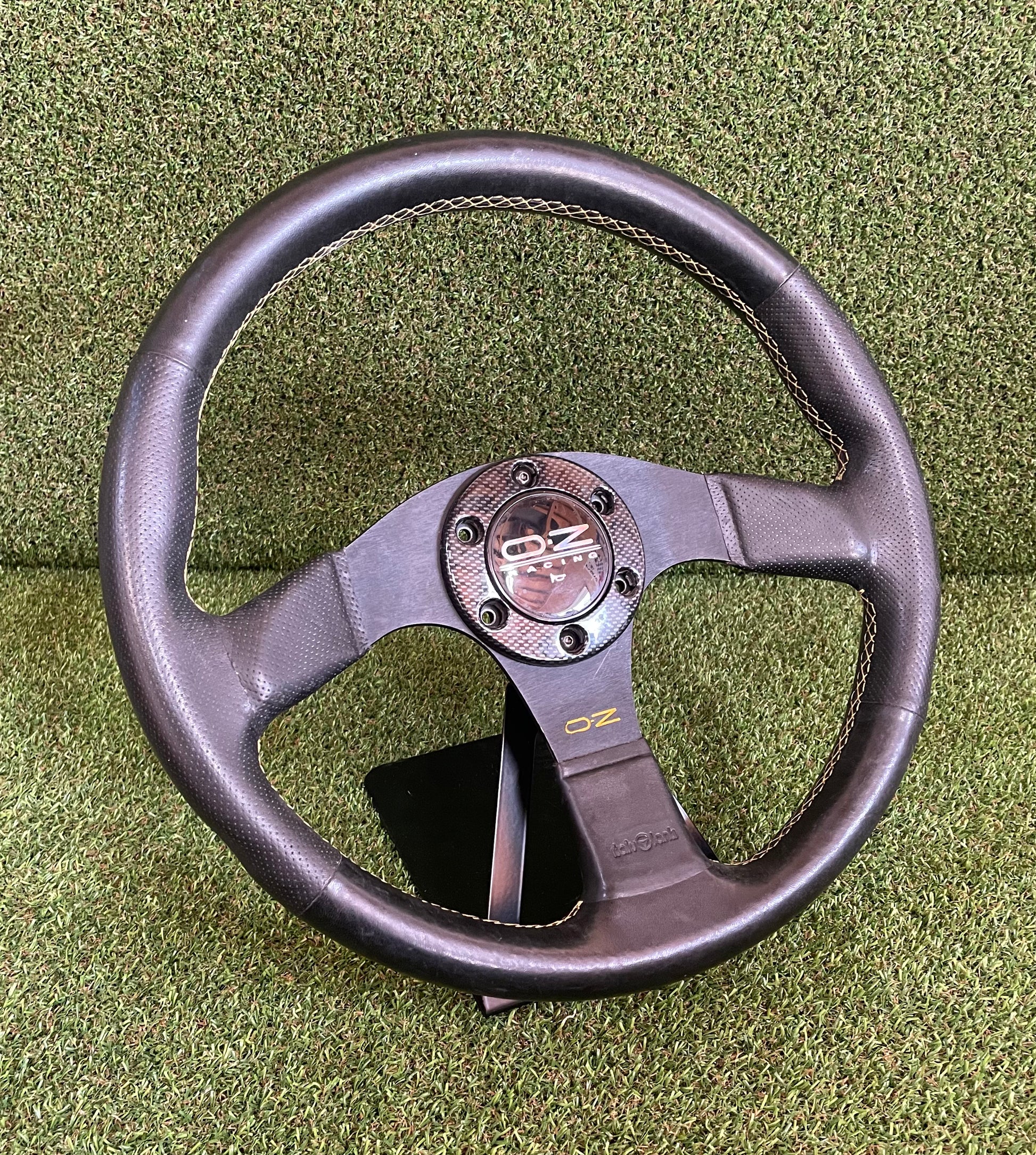 Italian Racing Wheels Italvolanti OZ Racing Wheel – First Joyce